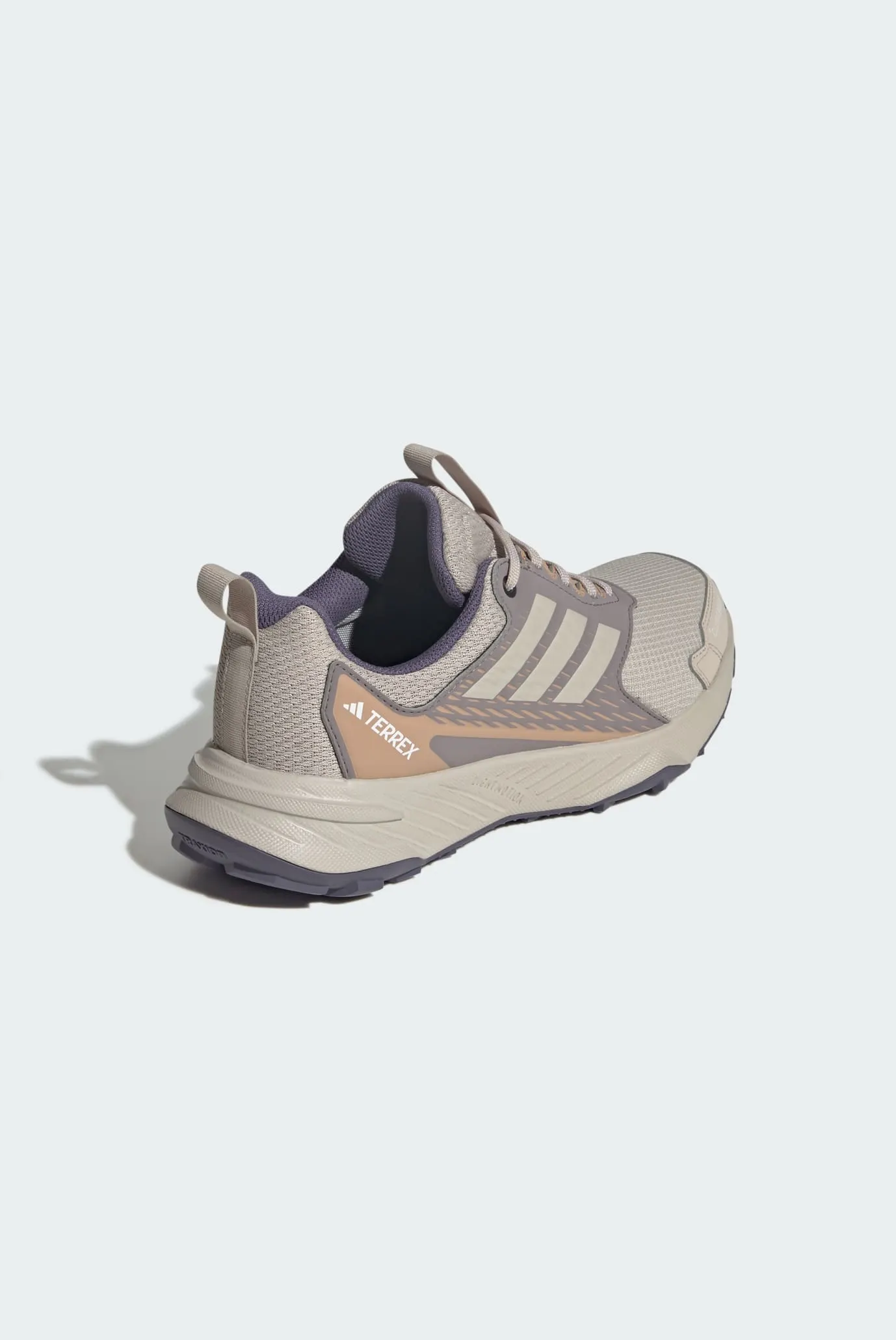 Tar⭐︎✨ ᐉ Кроссовки Adidas LIGHTBLAZE ATR JP7773 р.40 2/3 • Купить в