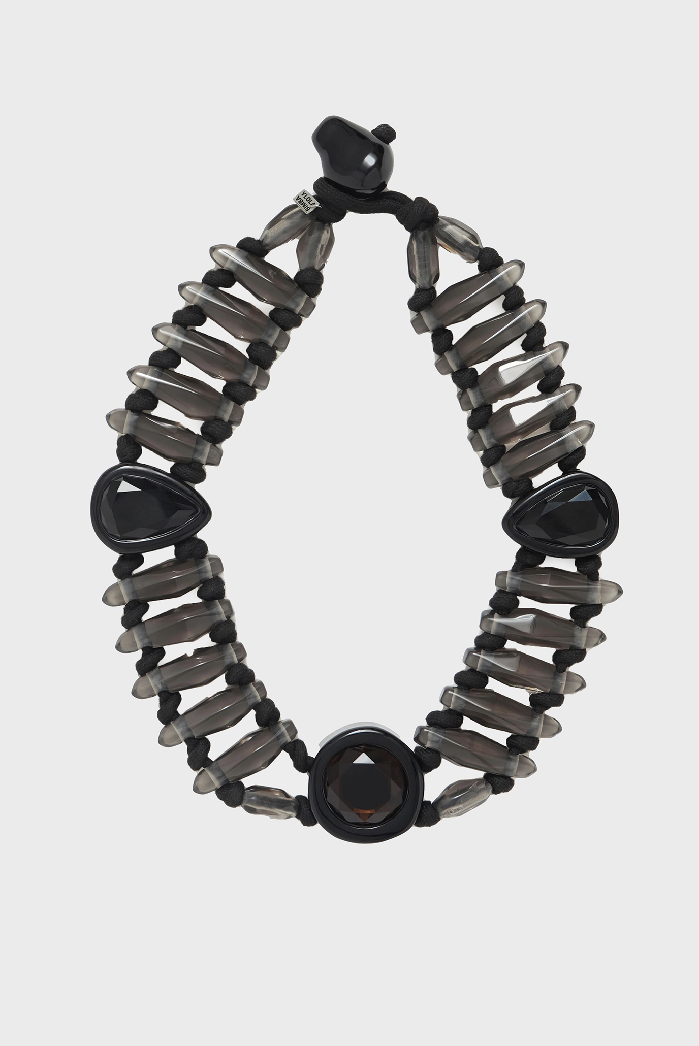 Женское черное ожерелье 1
