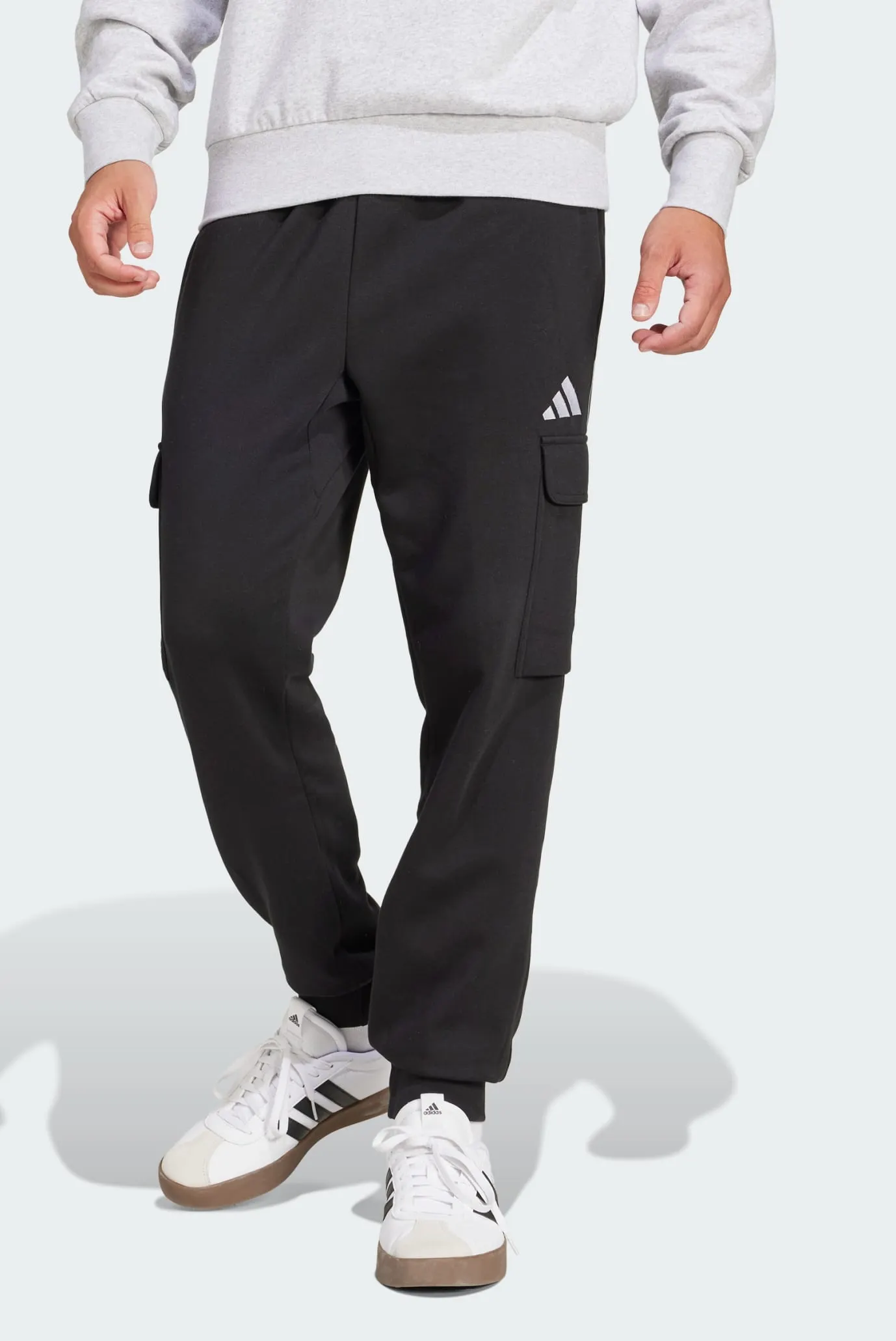 Чоловічі чорні спортивні штани Essentials Feelcozy Fleece Cargo 1