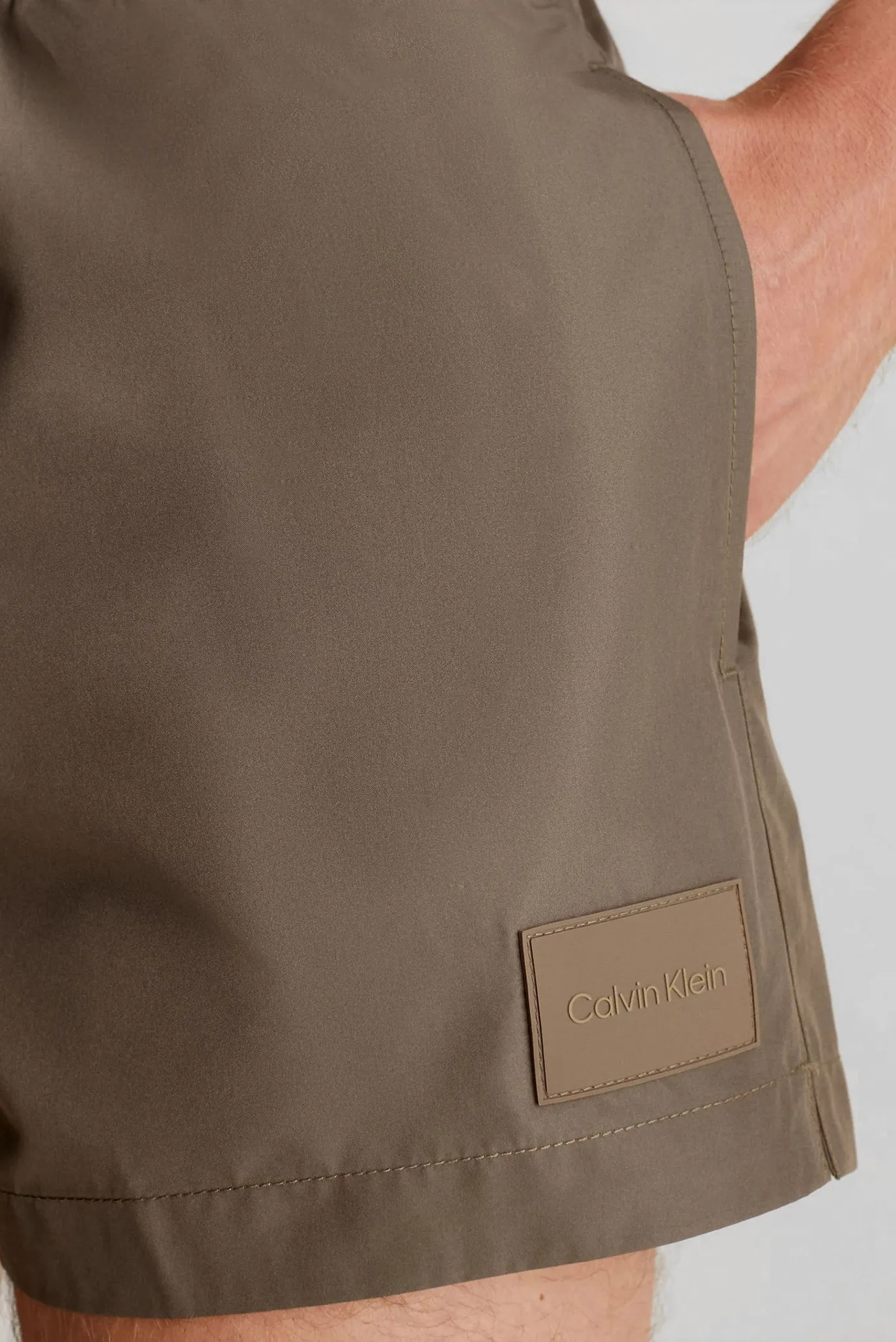 Чоловічі оливкові плавальні шорти MEDIUM DRAWSTRING 4