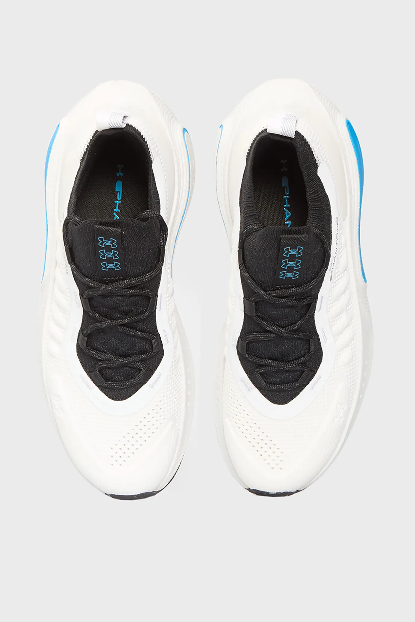 Чоловічі білі кросівки UA Phantom 4 4