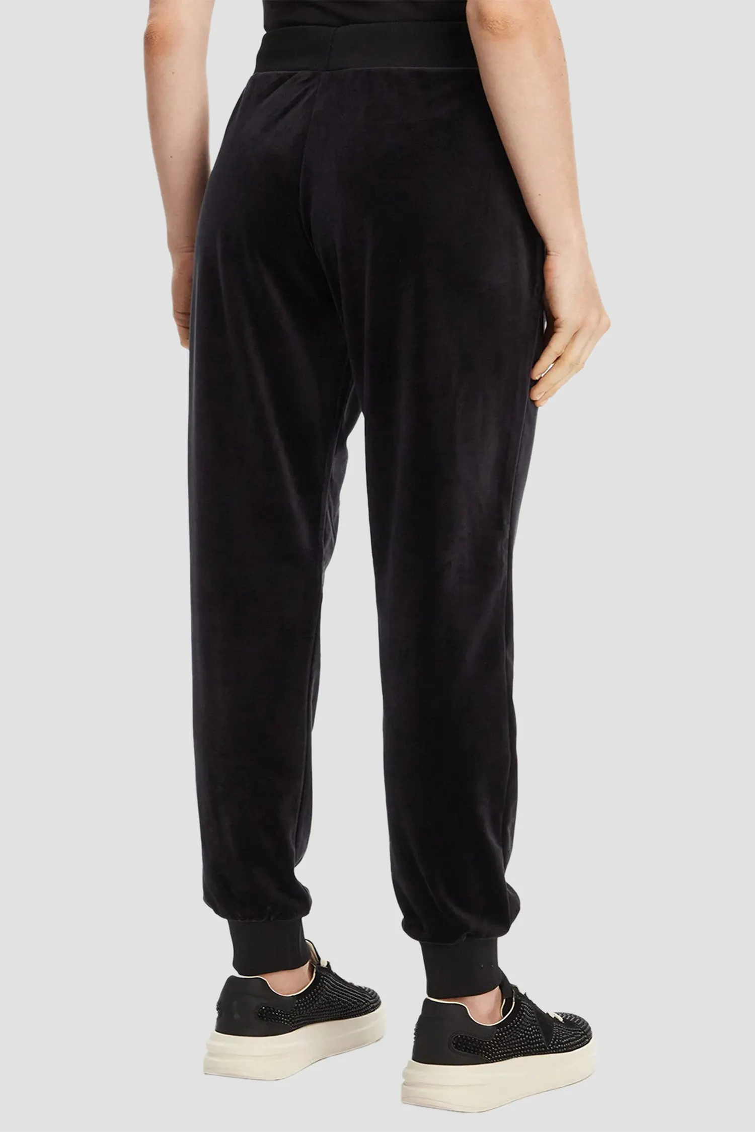 Женские черные велюровые спортивные брюки 3