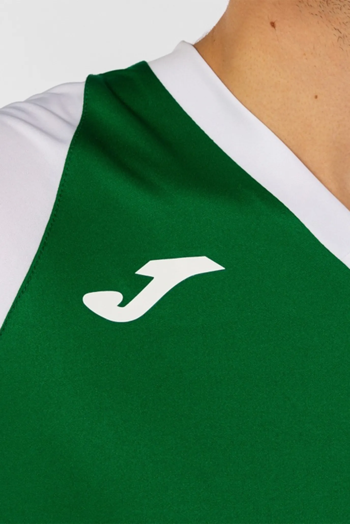 Чоловічий зелений комплект одягу (майка, шорти) 3