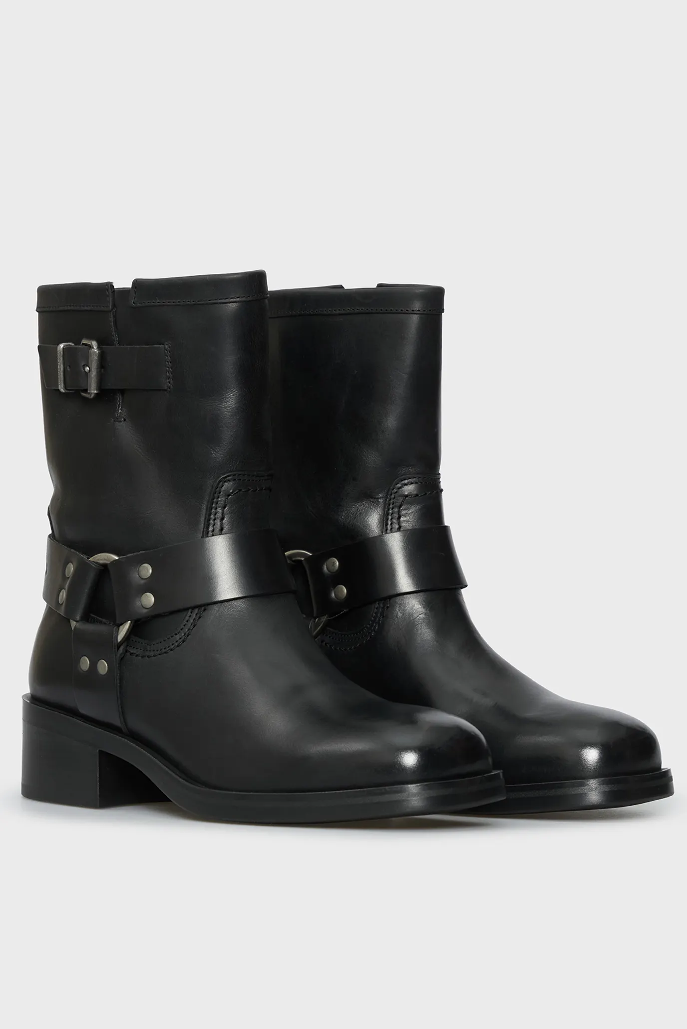 Женские черные кожаные полусапоги BIKER 3