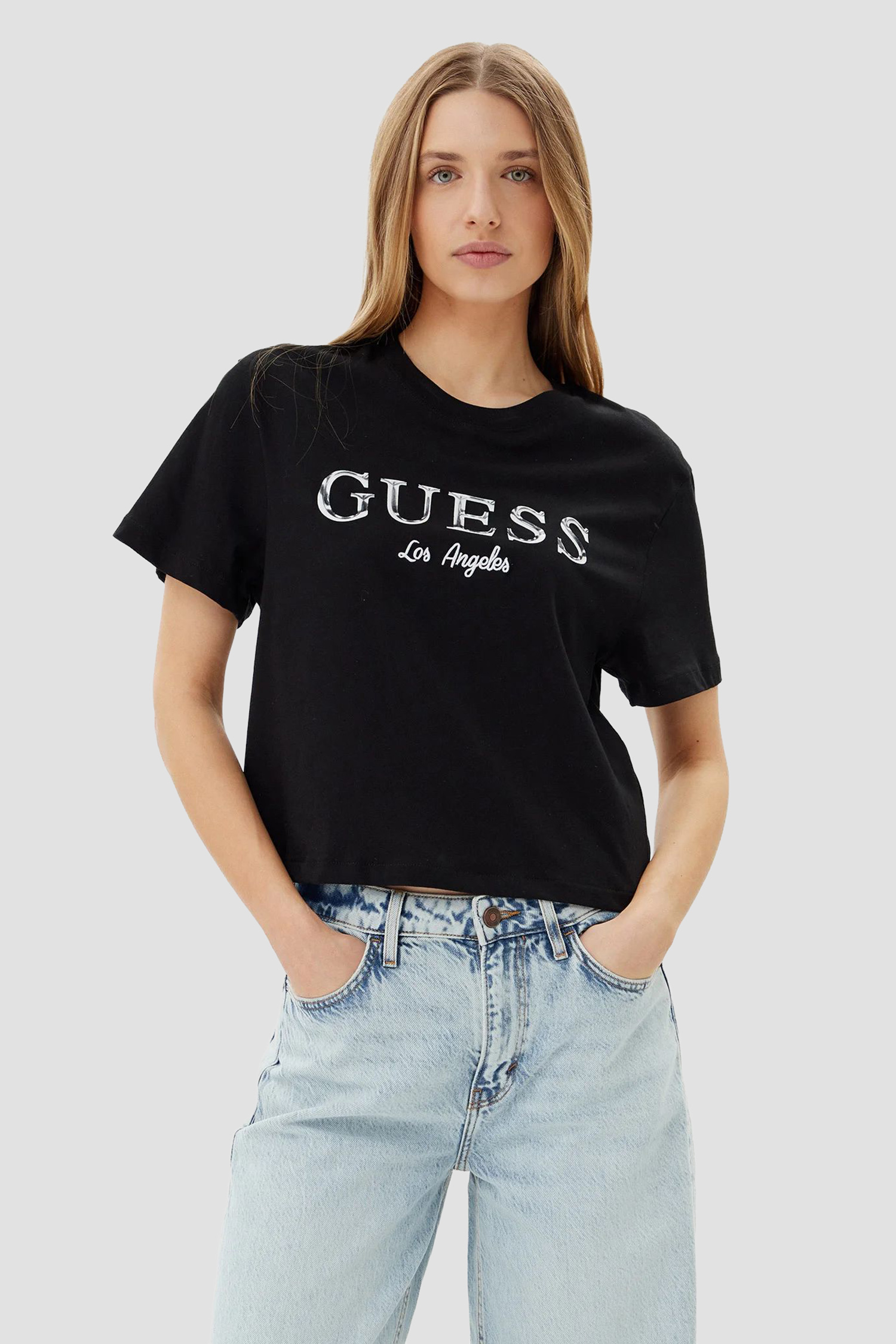 Женская черная футболка Черный XS Guess V5GI09.K9RM1;JBLK Женская черная футболка Черный XS Guess V5GI09.K9RM1;JBLK