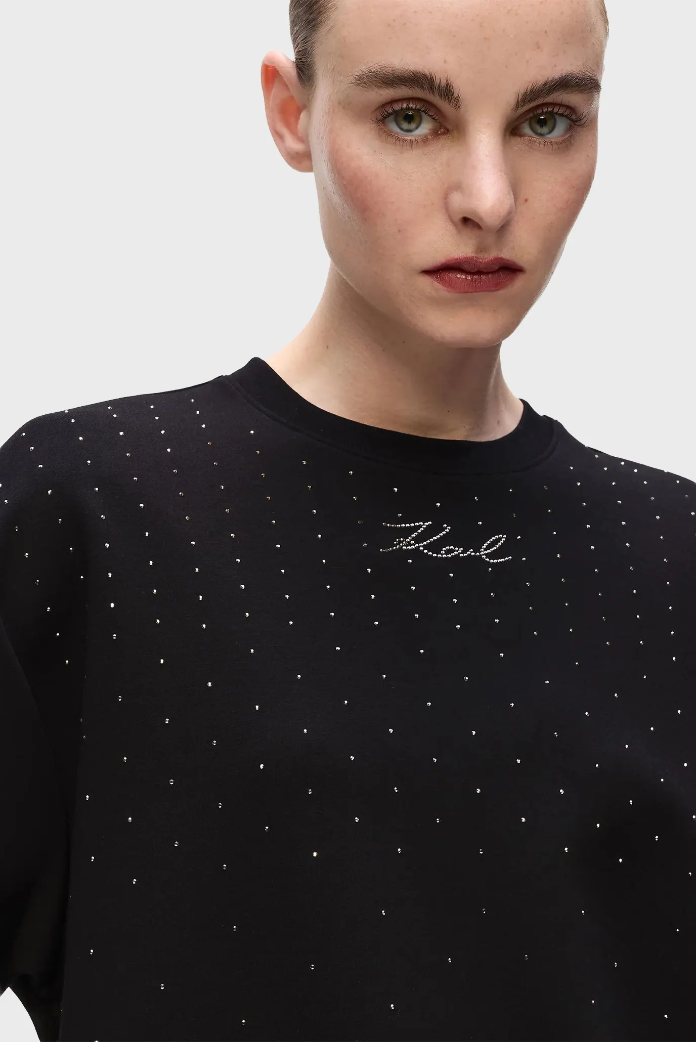 Женский черный свитшот rhinestone rain 4