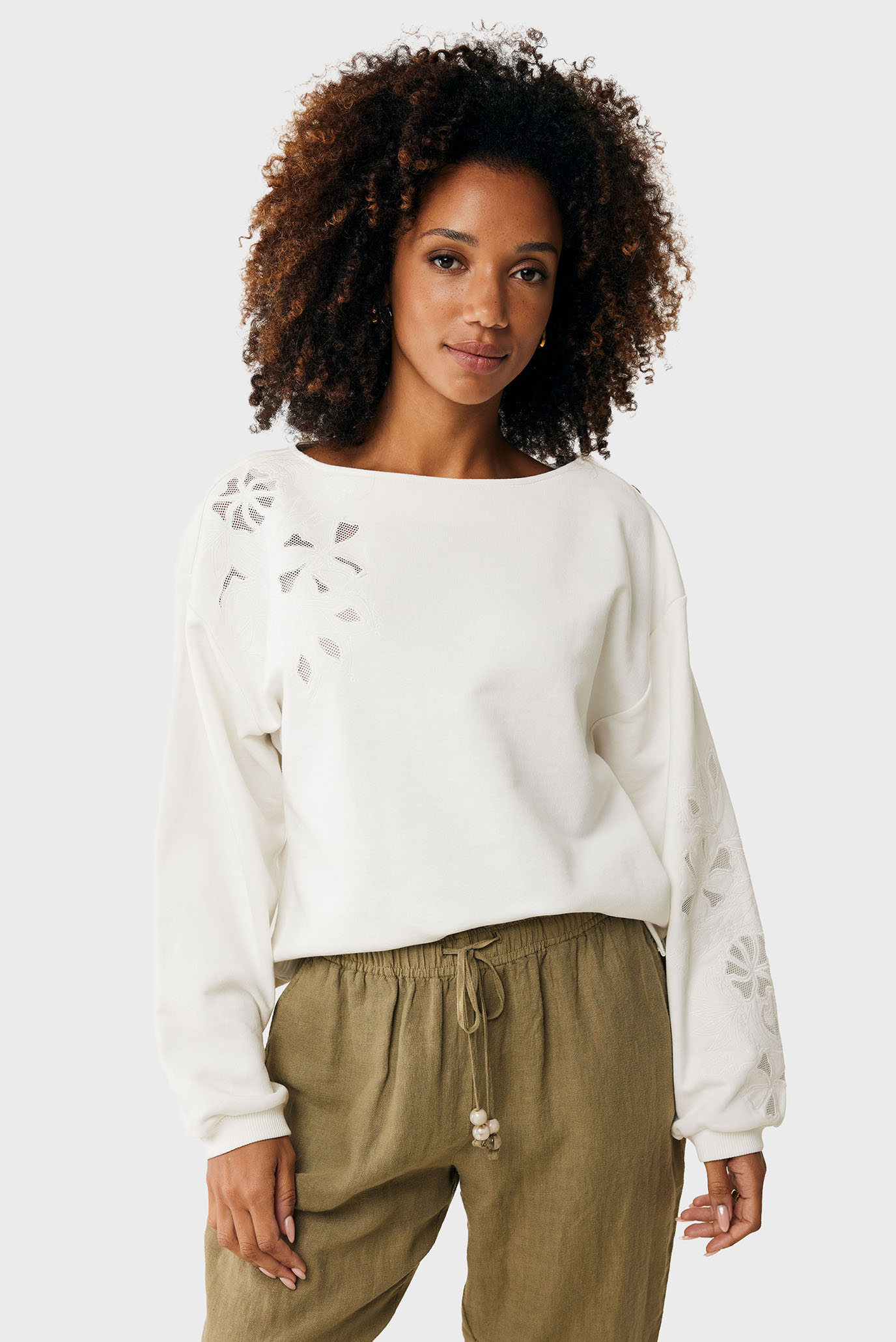 Женский белый свитшот Boat neck embroidery sweat Белый M Mexx MF007501351W Женский белый свитшот Boat neck embroidery sweat Белый M Mexx MF007501351W