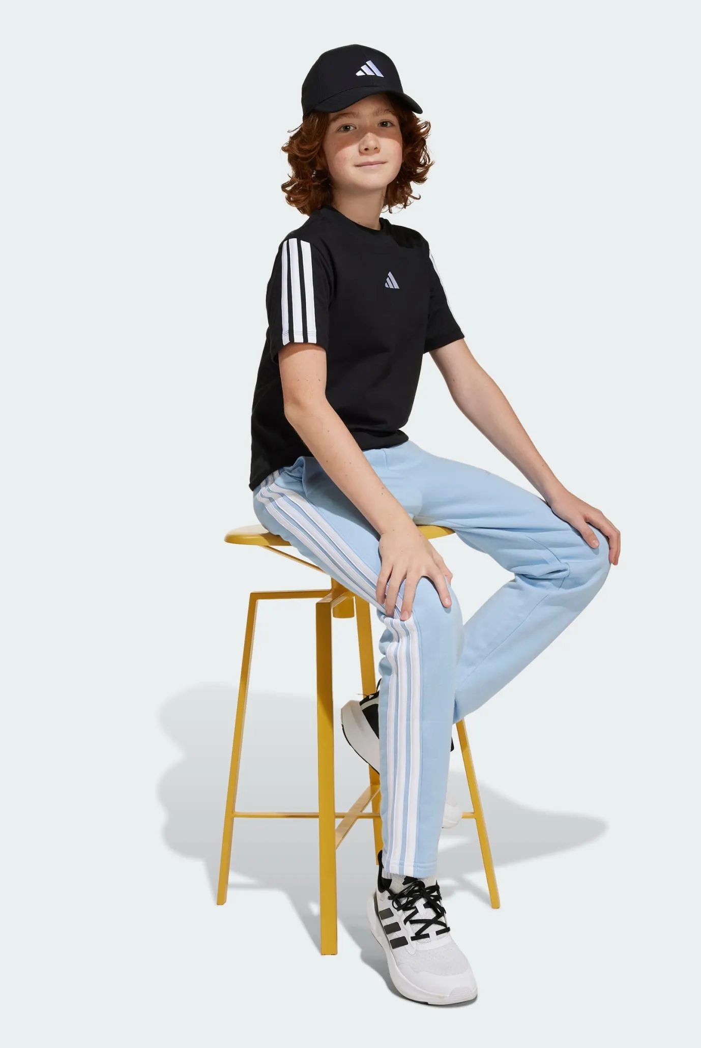 Детская черная футболка Essentials Kids 3