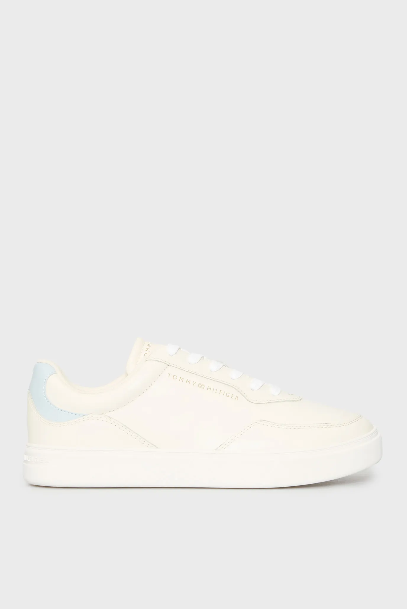 Жіночі білі шкіряні снікерси CASUAL CUPSOLE 1