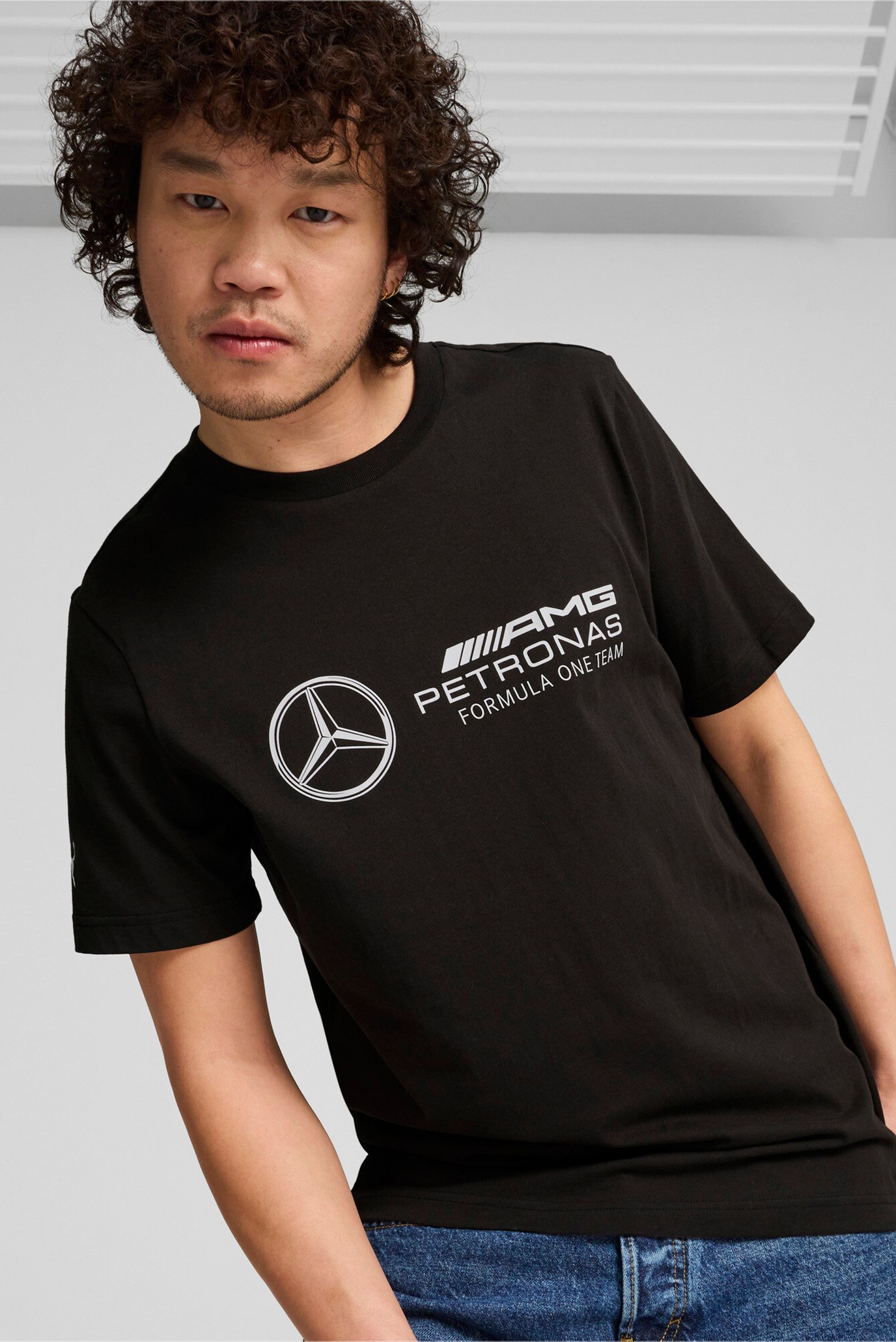 Чоловіча чорна футболка Mercedes-AMG Petronas F1® ESS Logo Tee Men 1