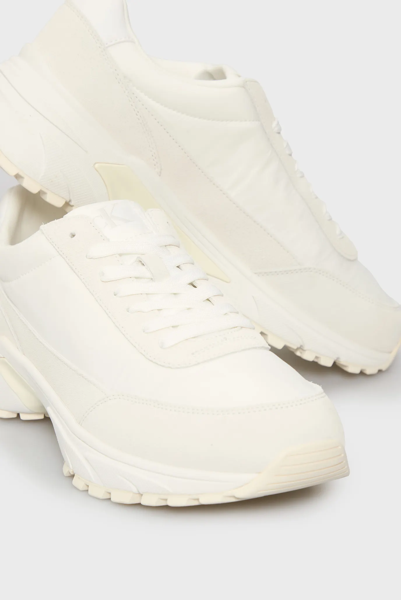 Мужские белые кроссовки HIKE RUNNER 2