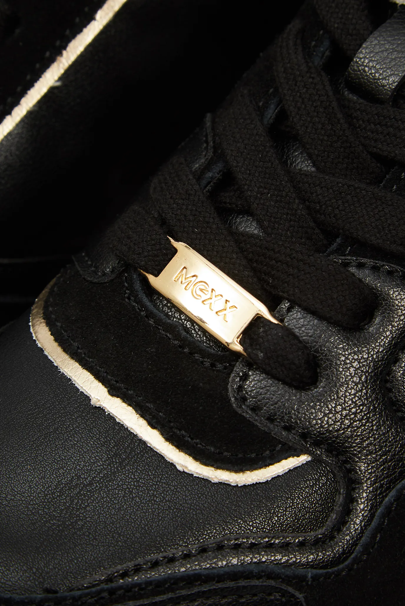 Жіночі чорні кросівки PLIXY ELLEN 2