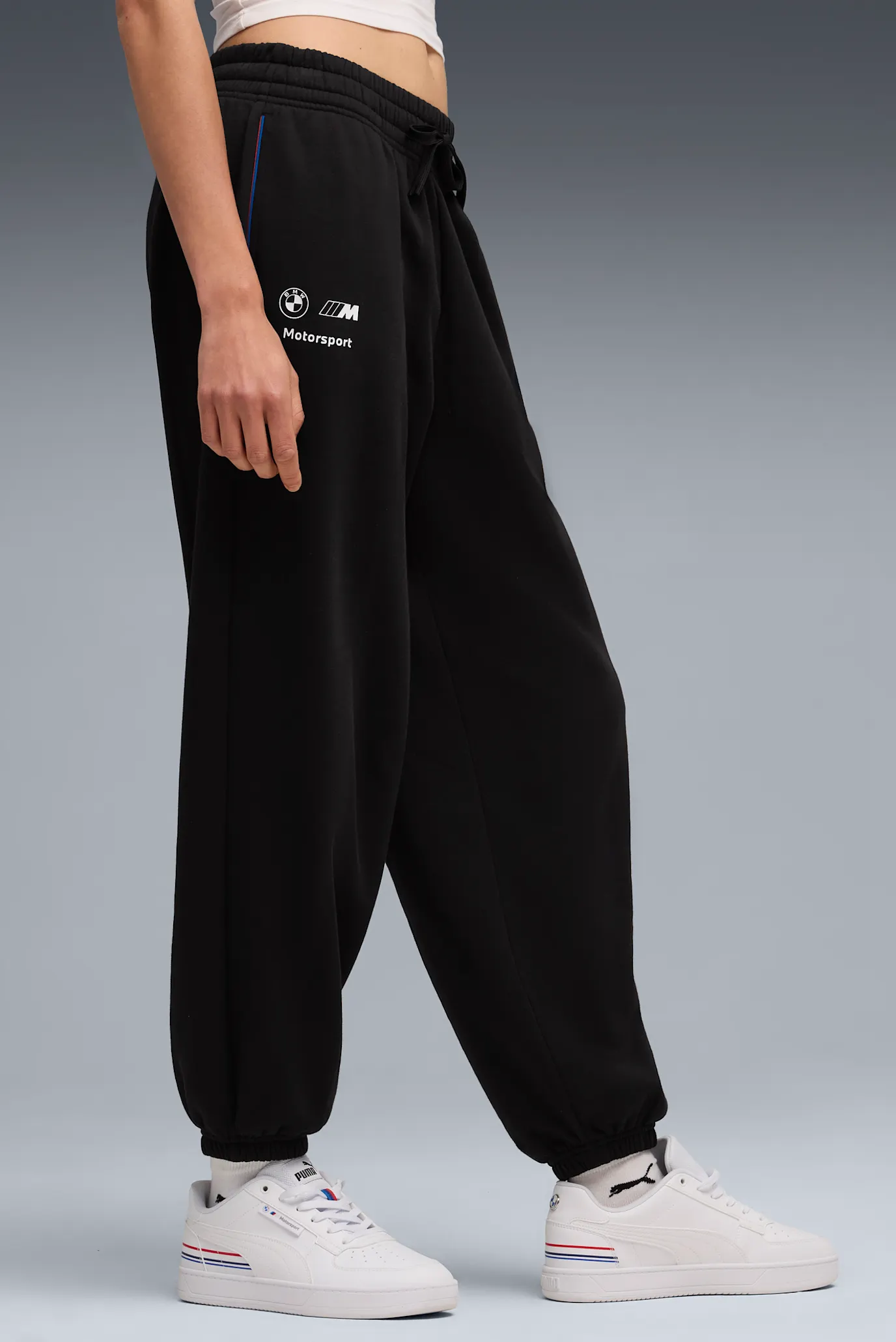 Женские черные спортивные брюки BMW M Motorsport Essentials Sweatpants Women 1