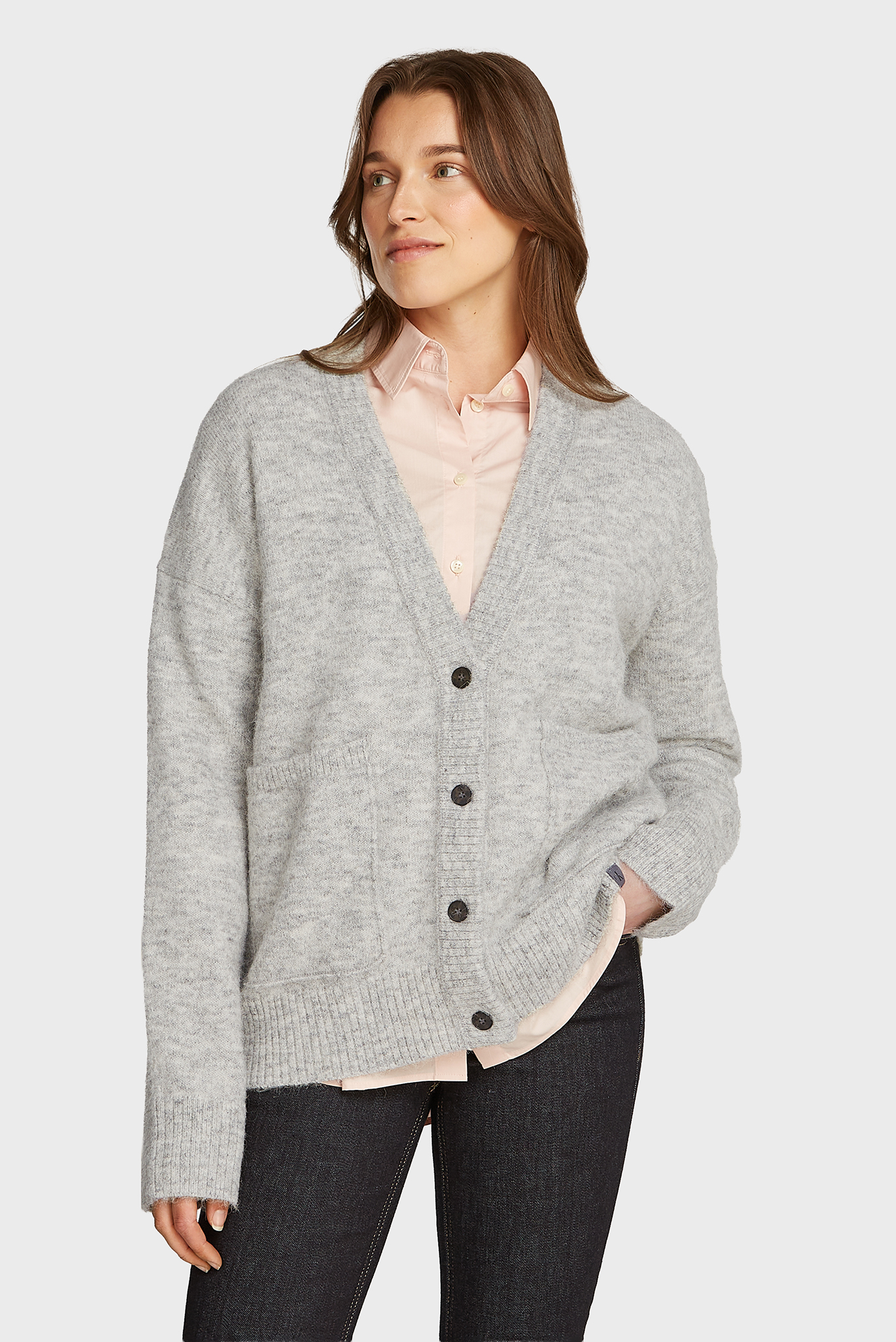 Женский серый кардиган TEXTURED LOOSE Серый M Calvin Klein Jeans J20J224234 Женский серый кардиган TEXTURED LOOSE Серый M Calvin Klein Jeans J20J224234