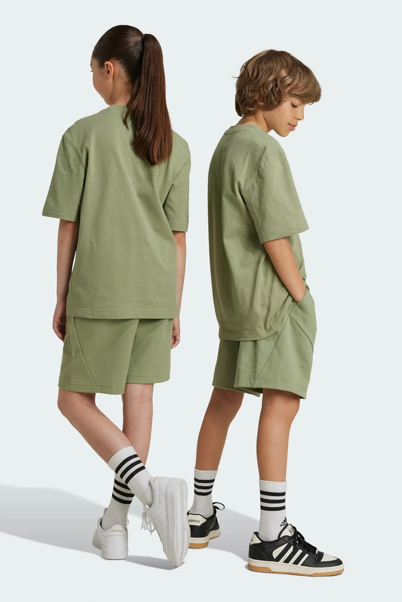 Детские оливковые шорты Future Icons Logo 8-Inch 4