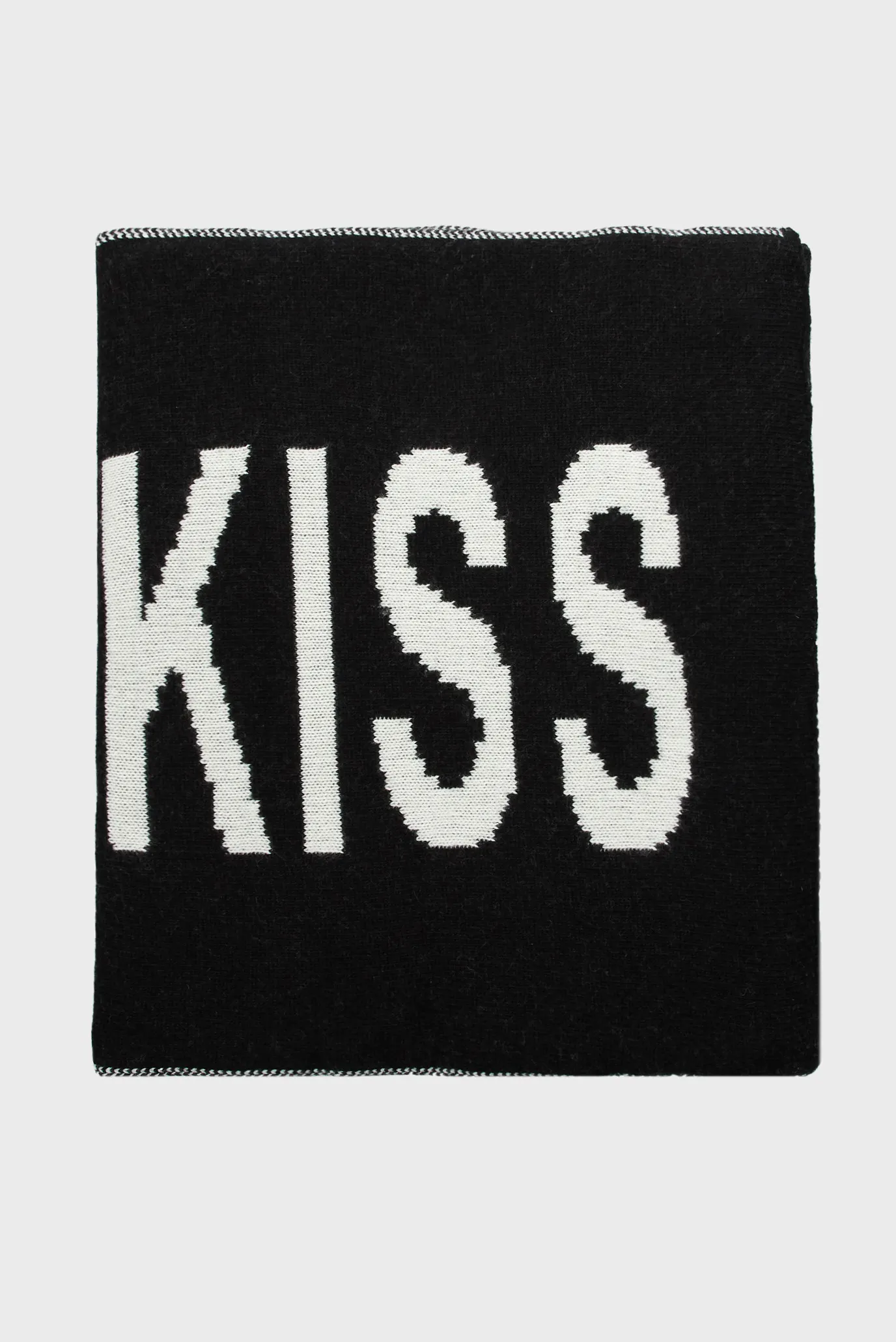 Жіночий чорний шарф Scarf It started with a kiss 2