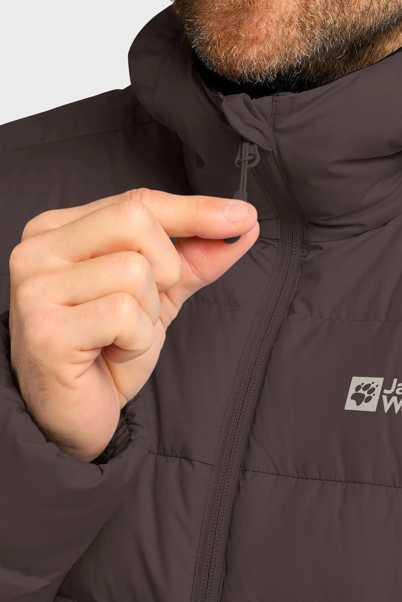 Мужской темно-коричневый пуховик 4