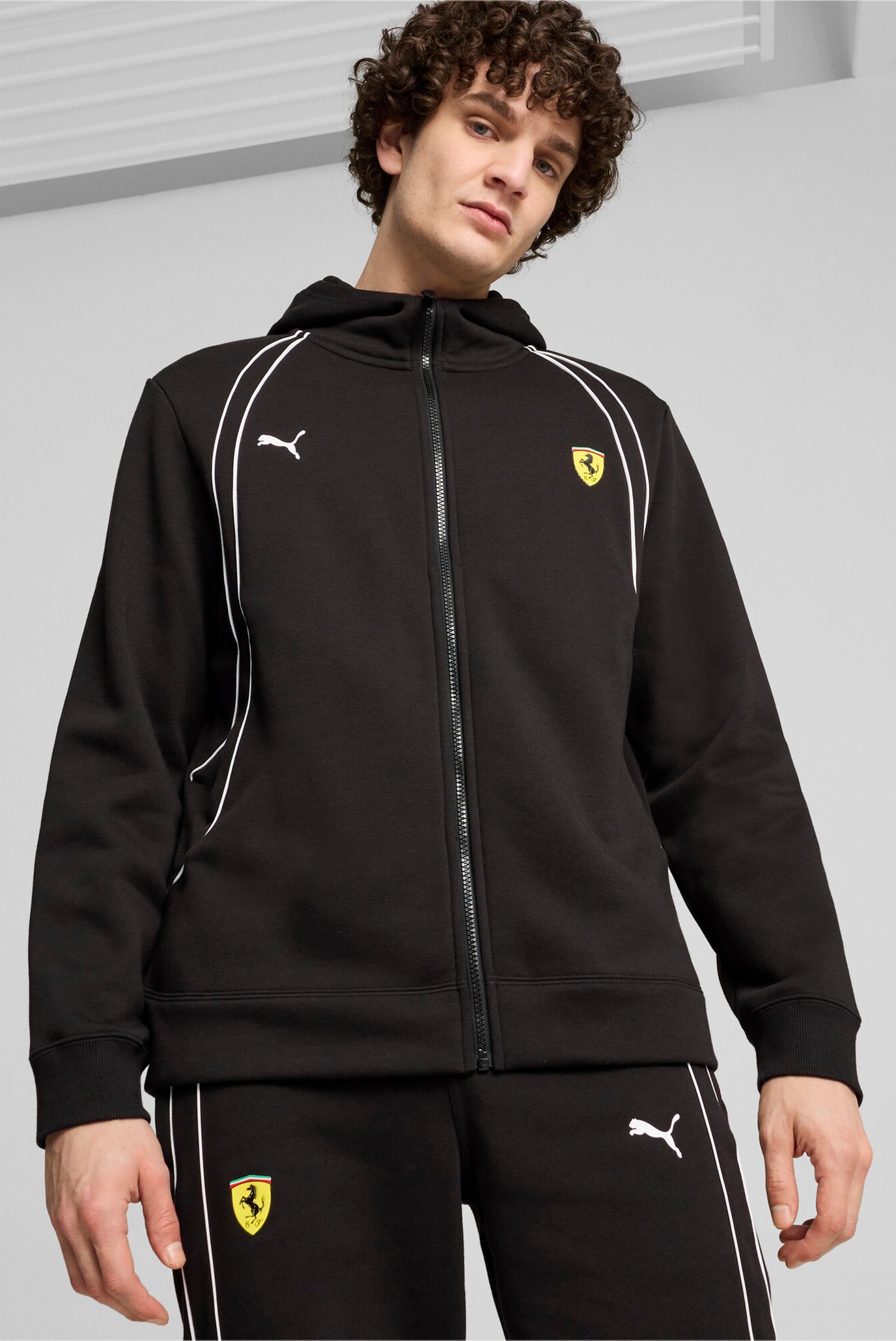 Чоловіче чорне худі Scuderia Ferrari Race Hoodie Men 1