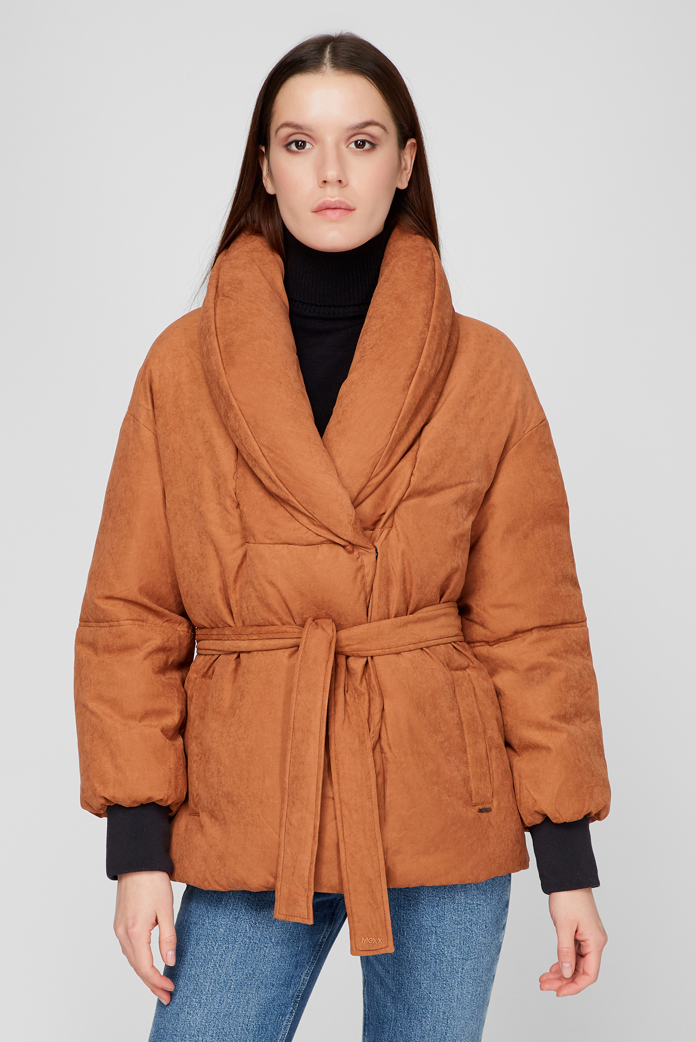 Жіноча коричнева куртка 1