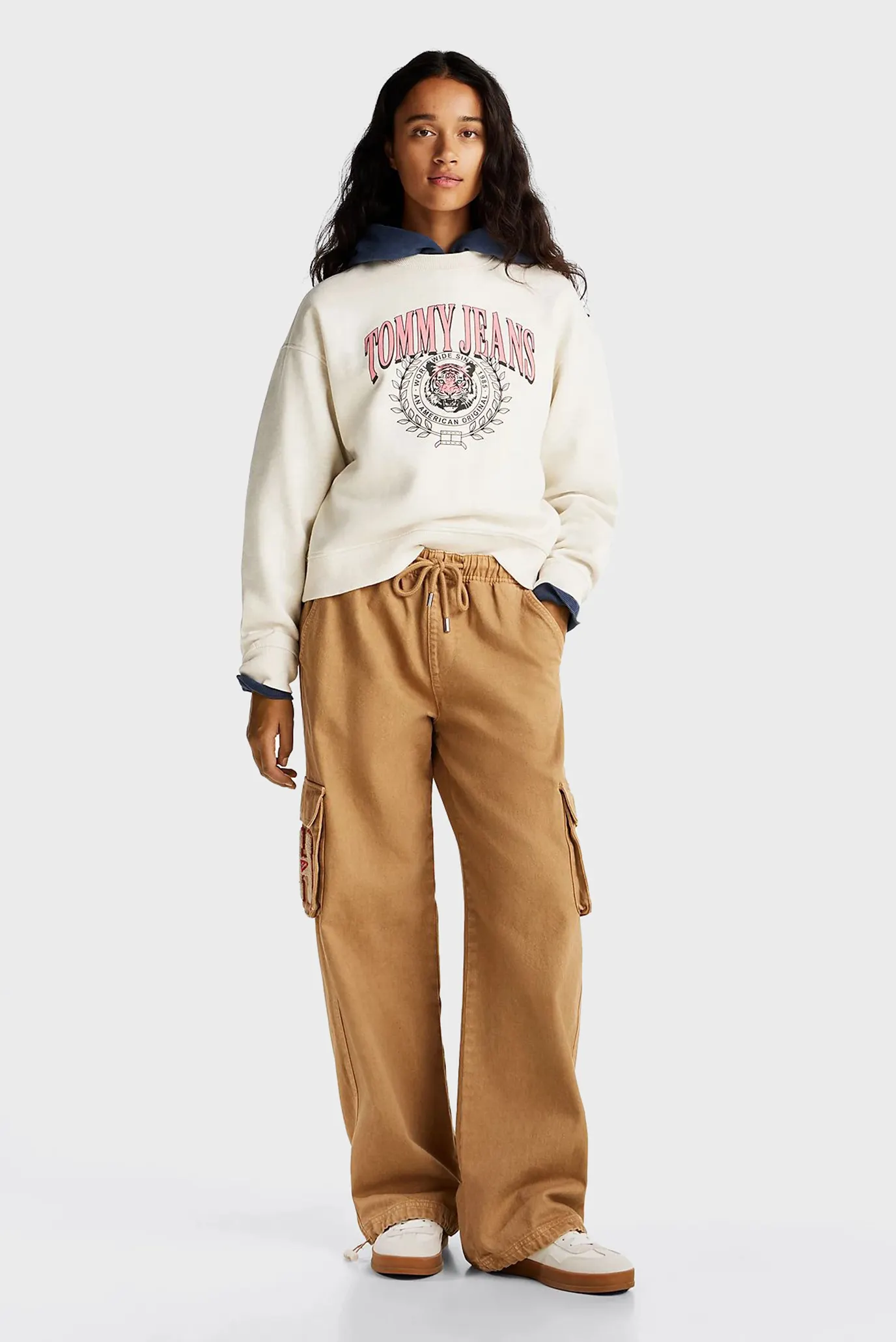 Жіночий бежевий світшот TJW BOXY TIGER VARSITY CREW 3