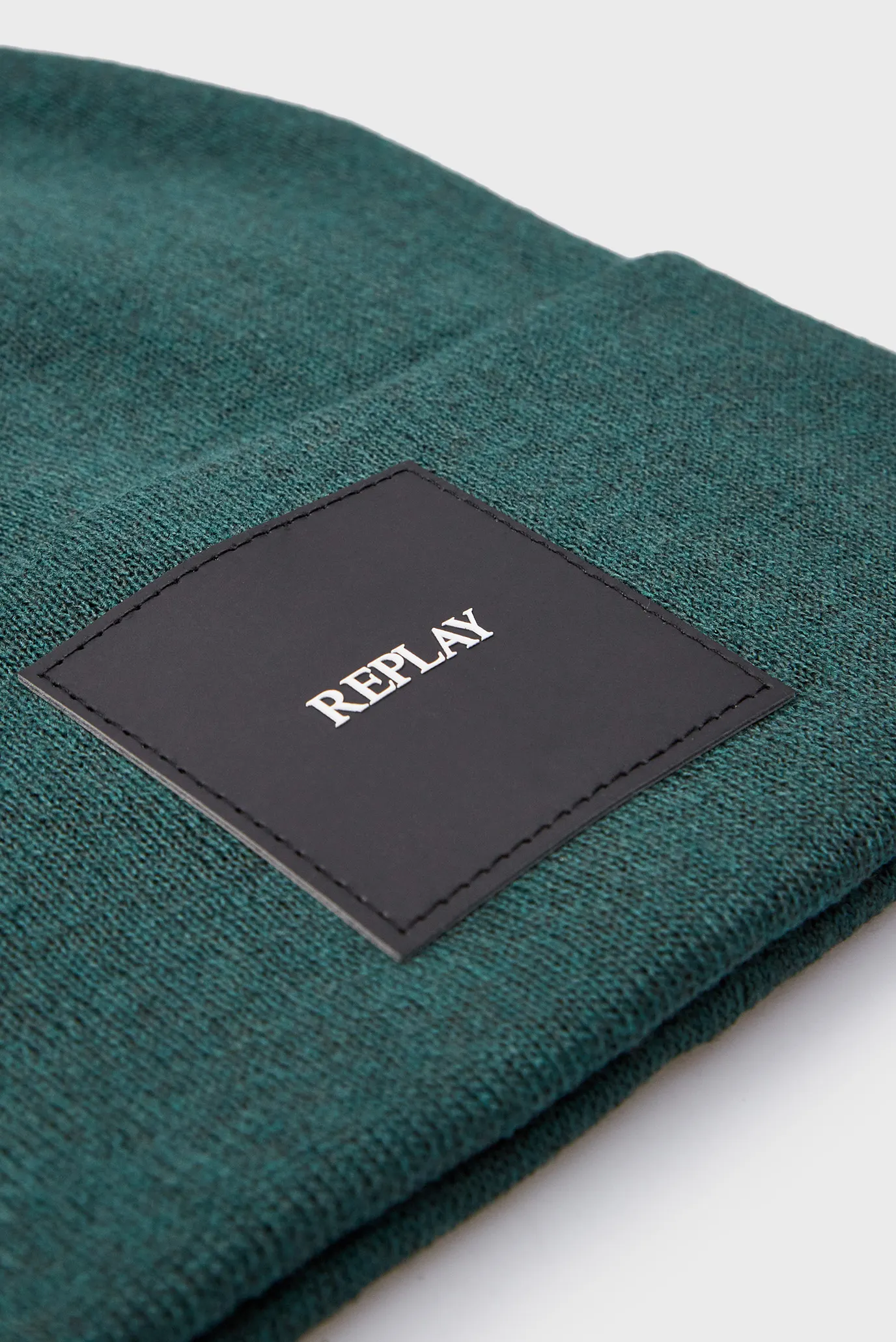 Зелена шапка 3