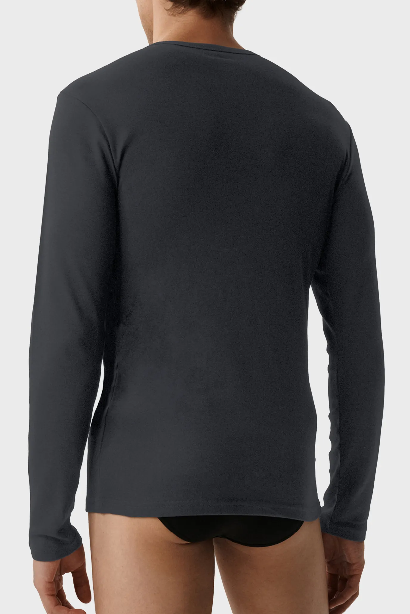 Чоловічий темно-сірий лонгслів 2