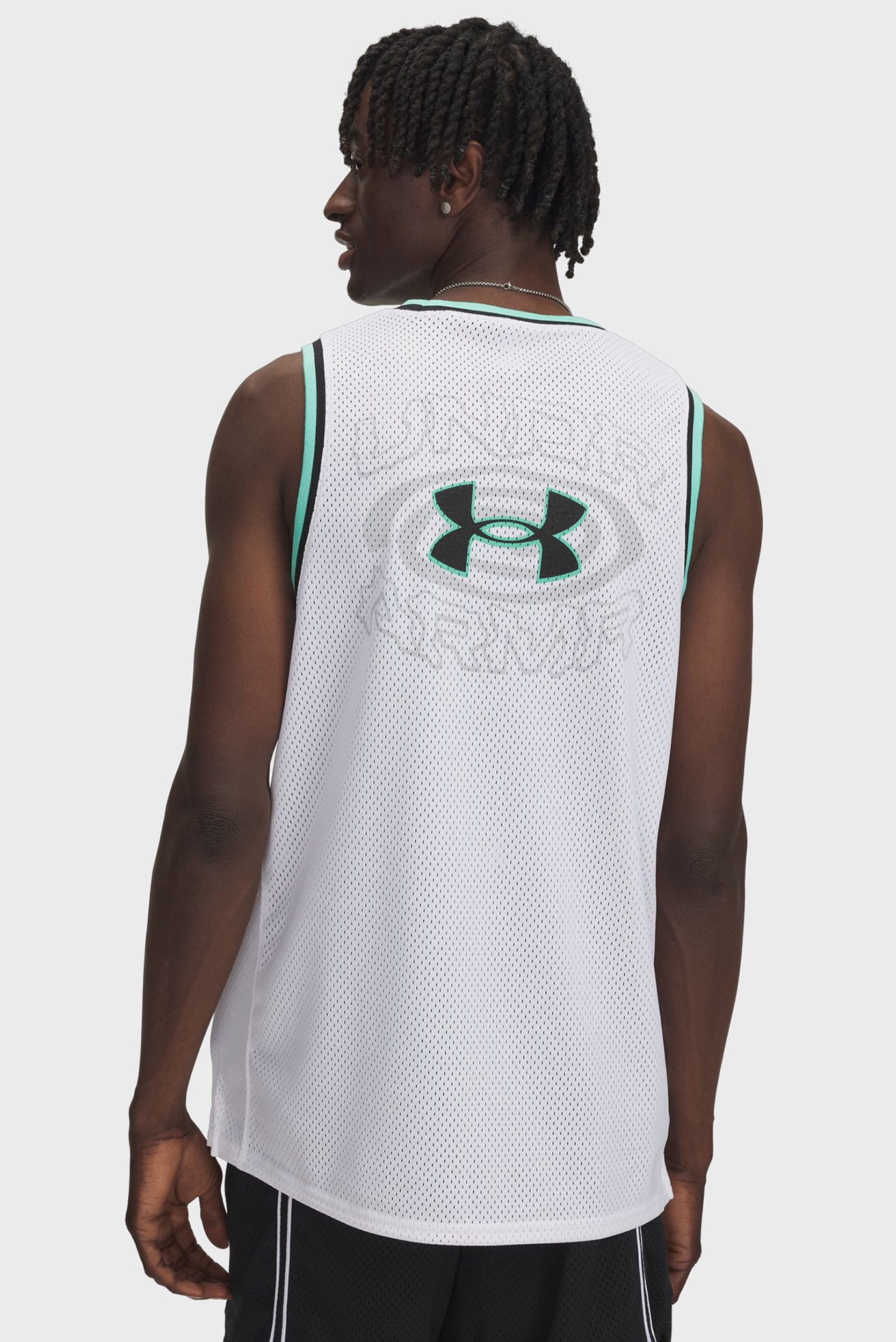 Мужская белая майка Zone Pro Mesh Tank Graphic Белый S Under Armour 6000370-100 Мужская белая майка Zone Pro Mesh Tank Graphic Белый S Under Armour 6000370-100
