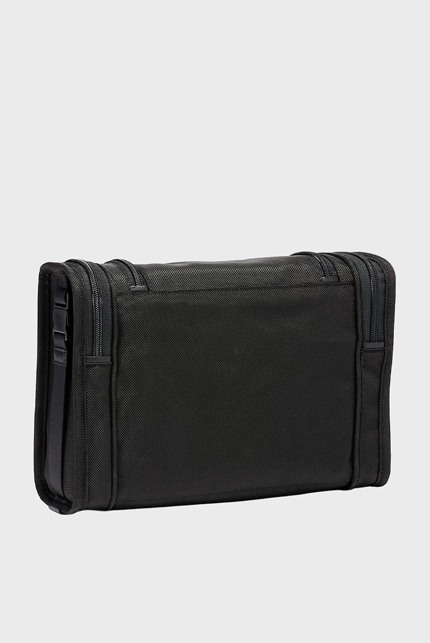 Чорна косметичка ALPHA 3