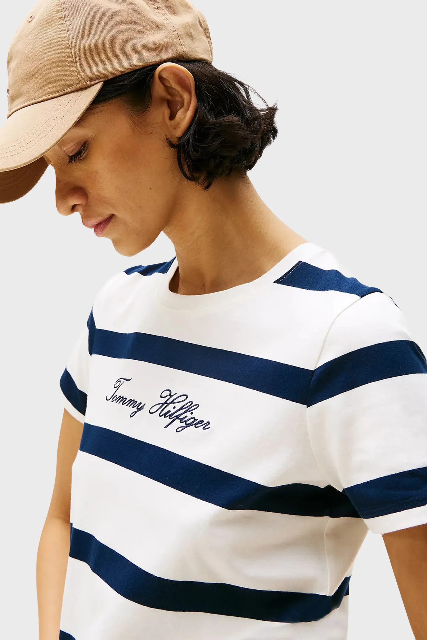 Жіноча біла футболка у смужку SCRIPT REG 4