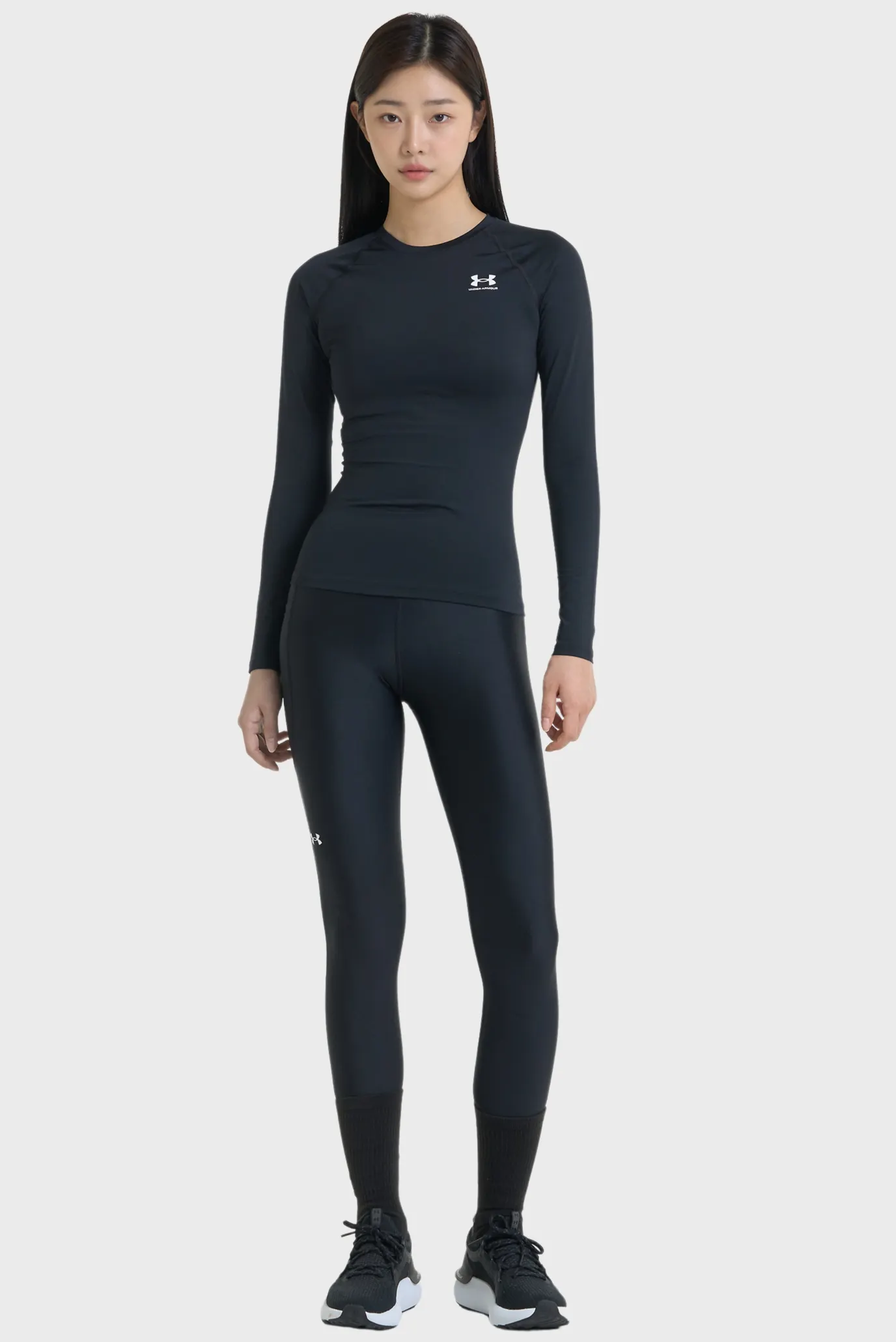 Жіночий чорний лонгслів UA HG Authentics Comp LS 2