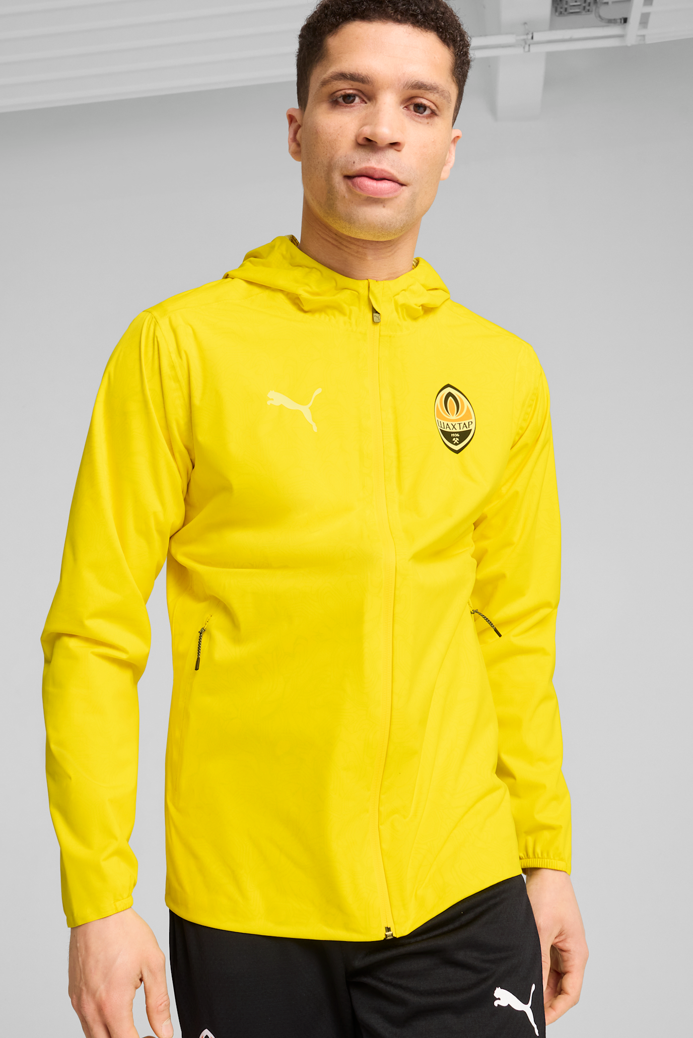 Мужская желтая куртка FC Shakhtar Donetsk Training Rain Jacket Men 1