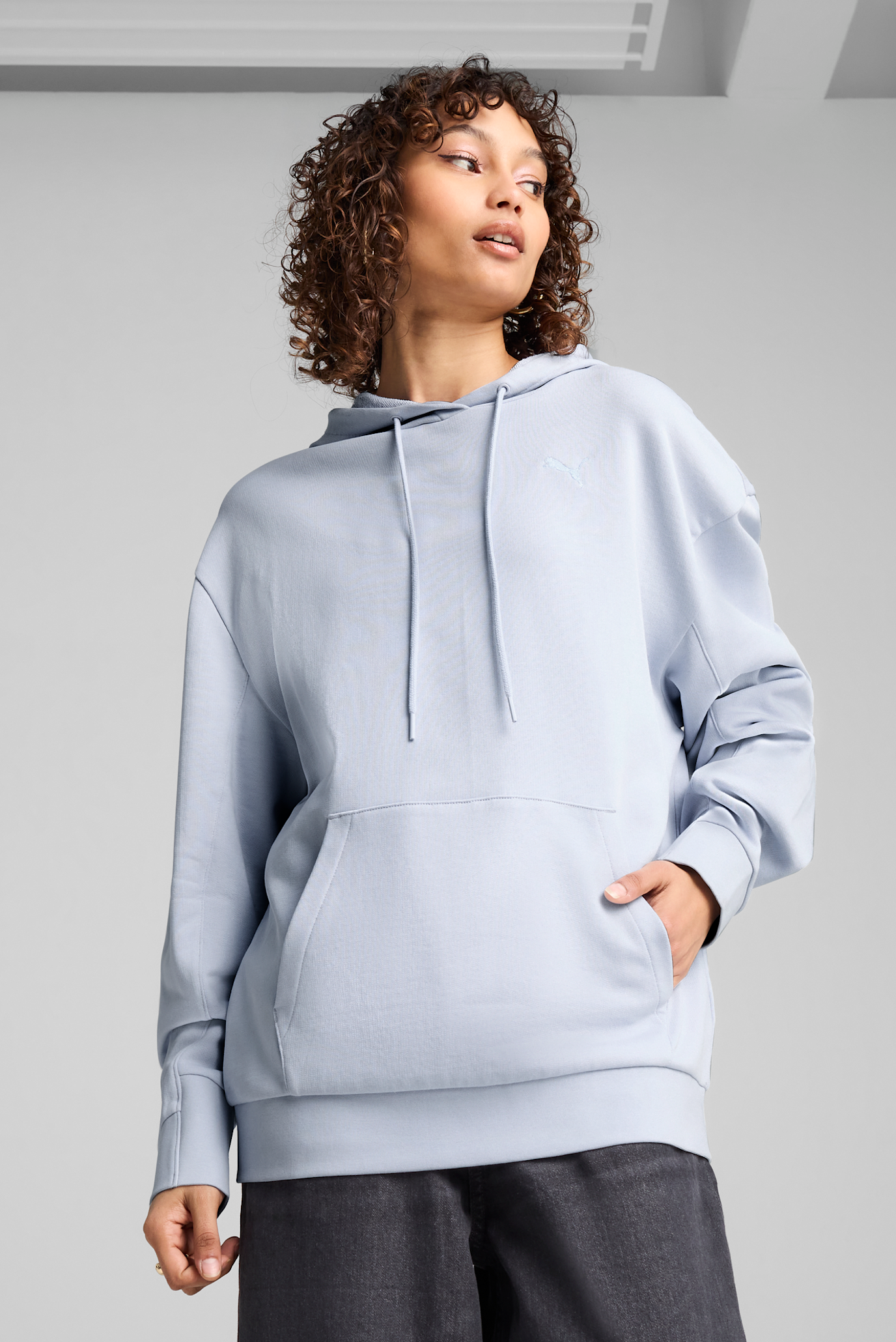 Женское голубое худи HER Relaxed Hoodie Women 1