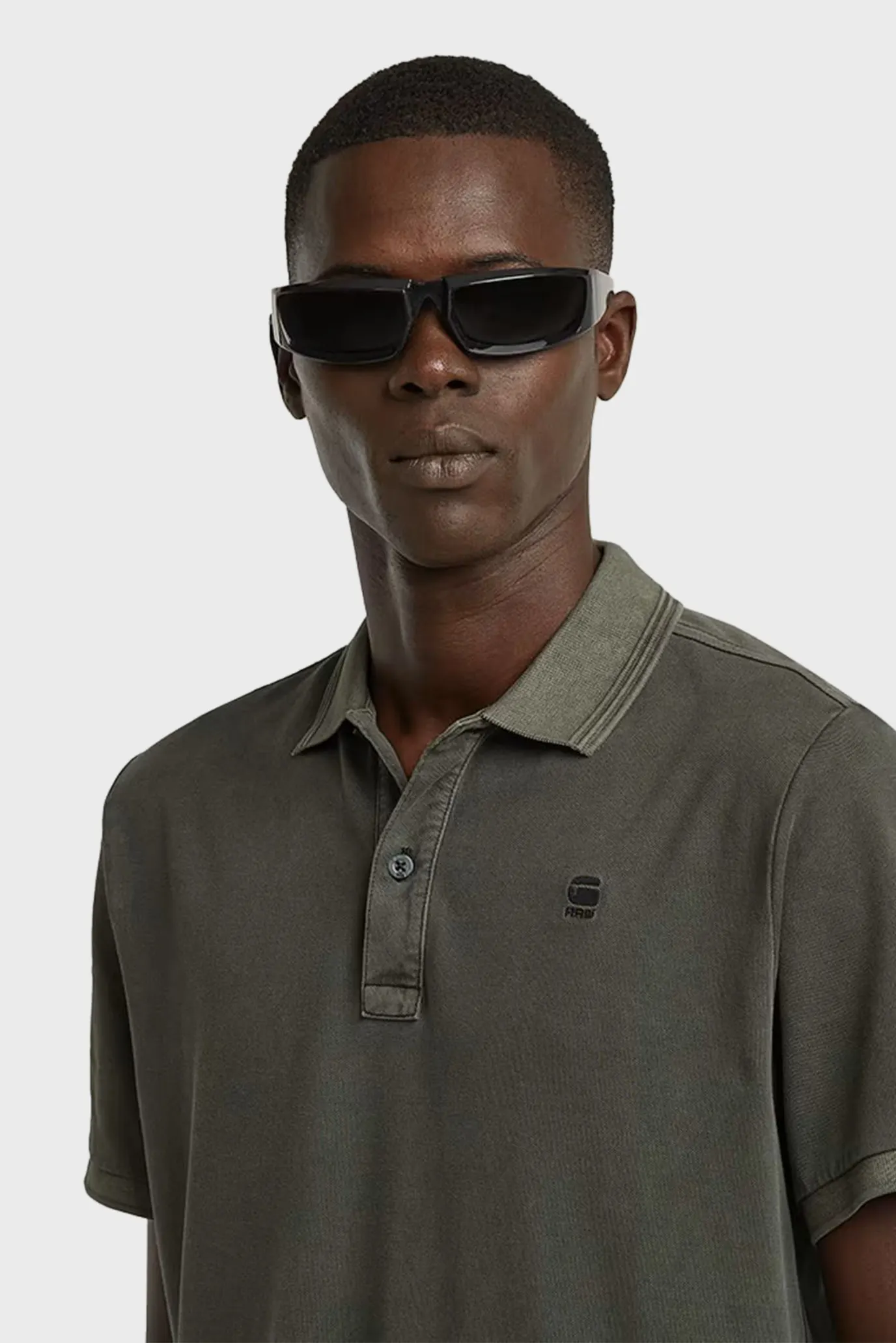 Чоловіче оливкове поло Dunda 4