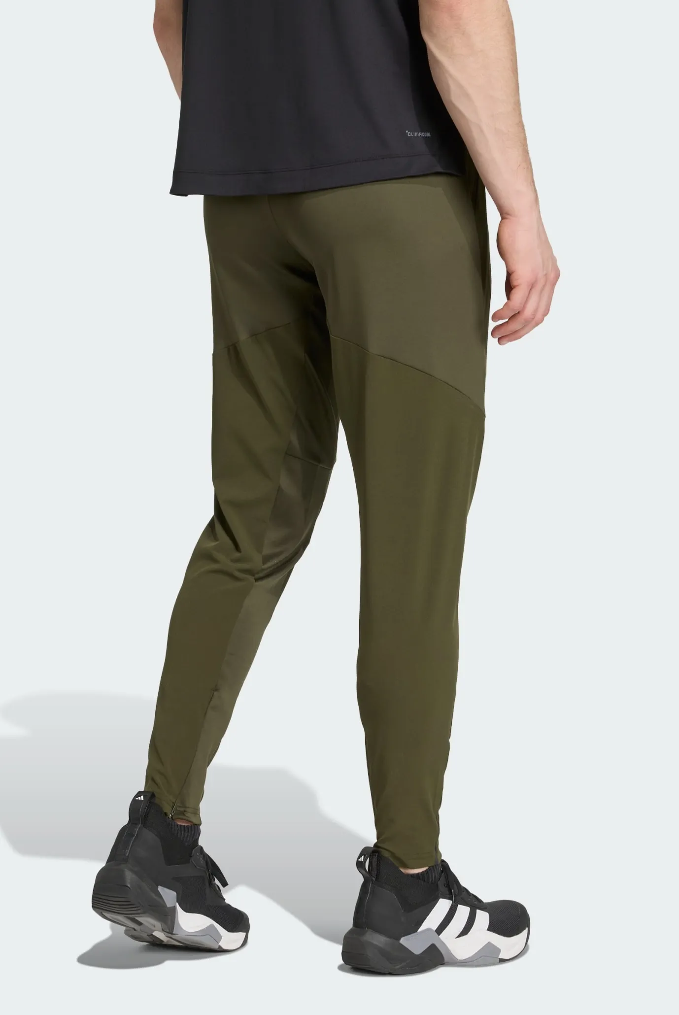 Мужские оливковые спортивные брюки Designed for Training Hybrid 3