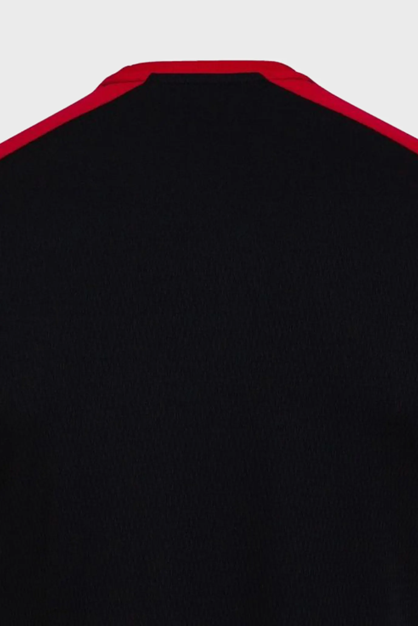 Дитяча чорна футболка 4