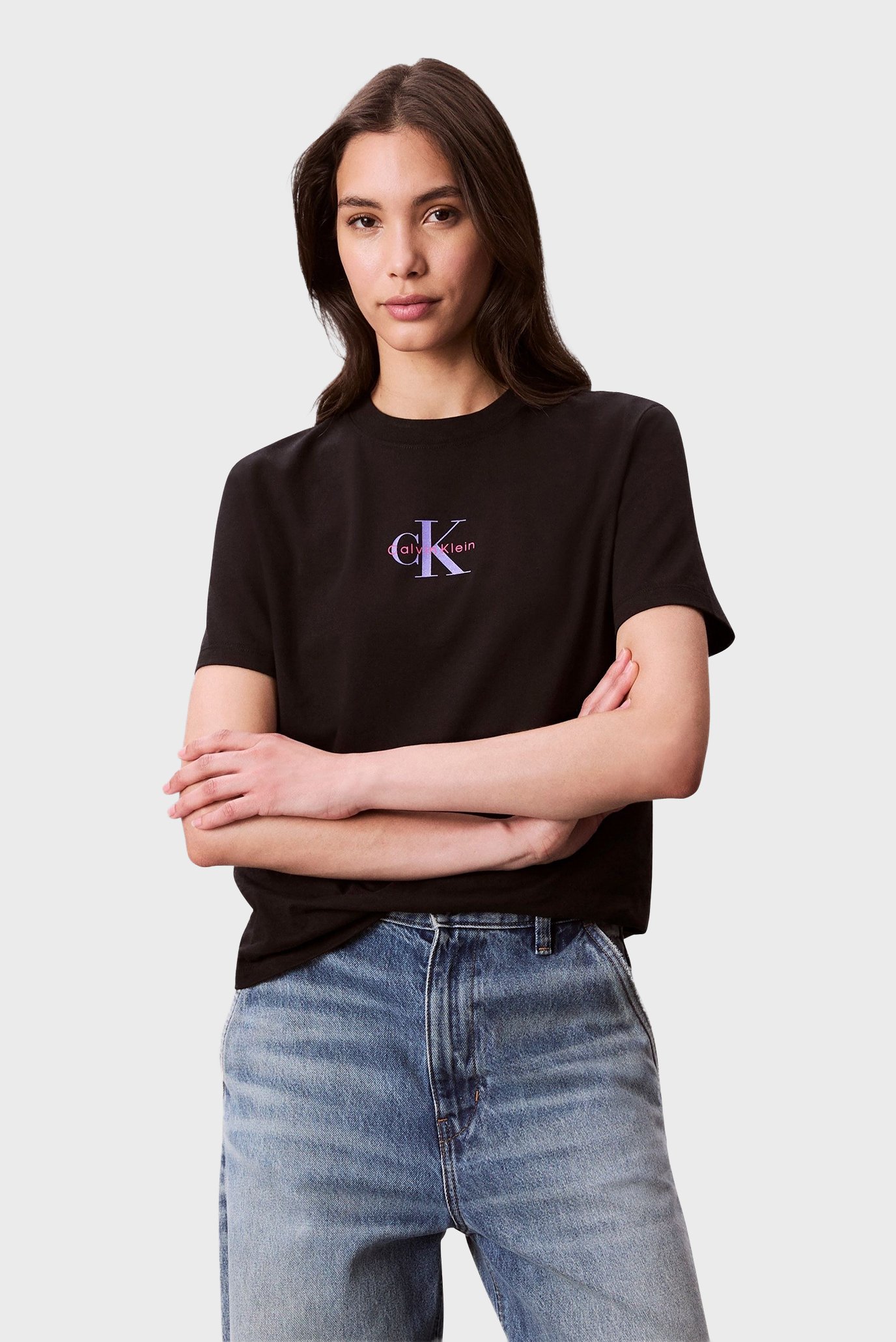 Женская черная футболка Черный S Calvin Klein Jeans LV047C856G Женская черная футболка Черный S Calvin Klein Jeans LV047C856G