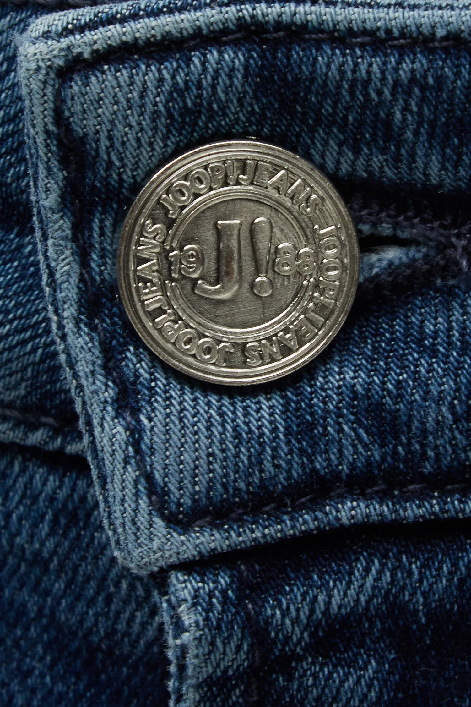 Мужские синие джинсы 3