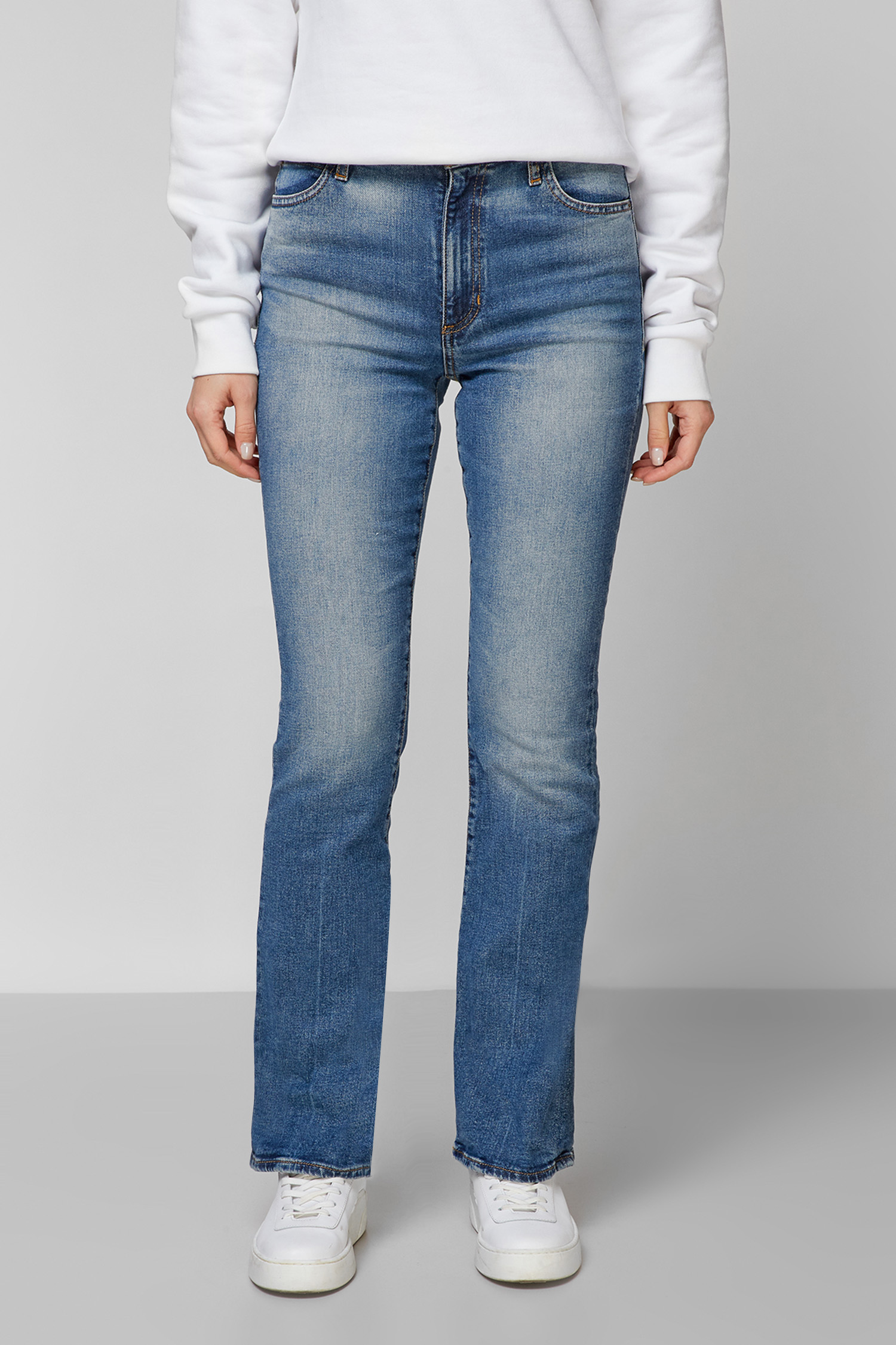 Жіночі блакитні джинси 1
