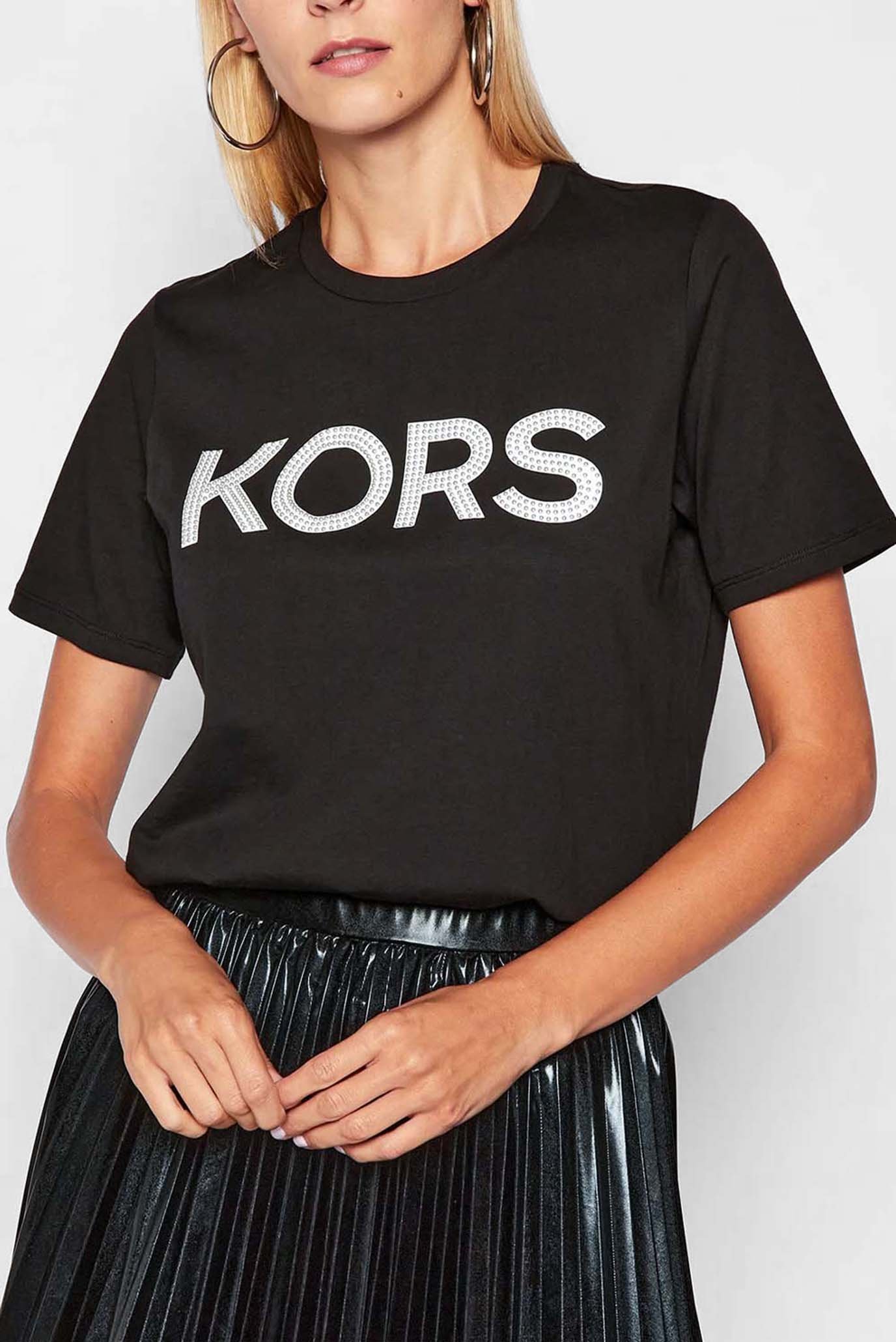 Женская черная футболка KORS STUD SMRCAMP TEE 1