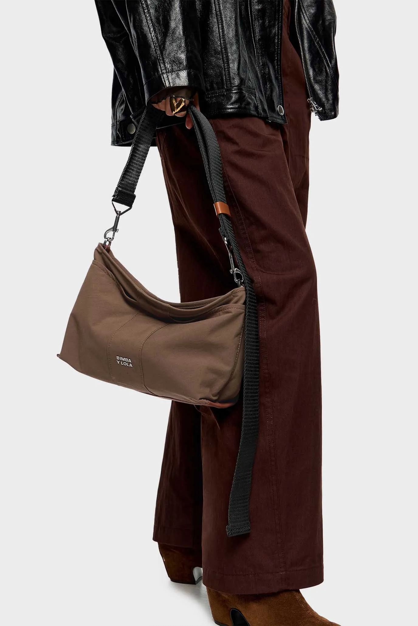 Женская коричневая сумка 2