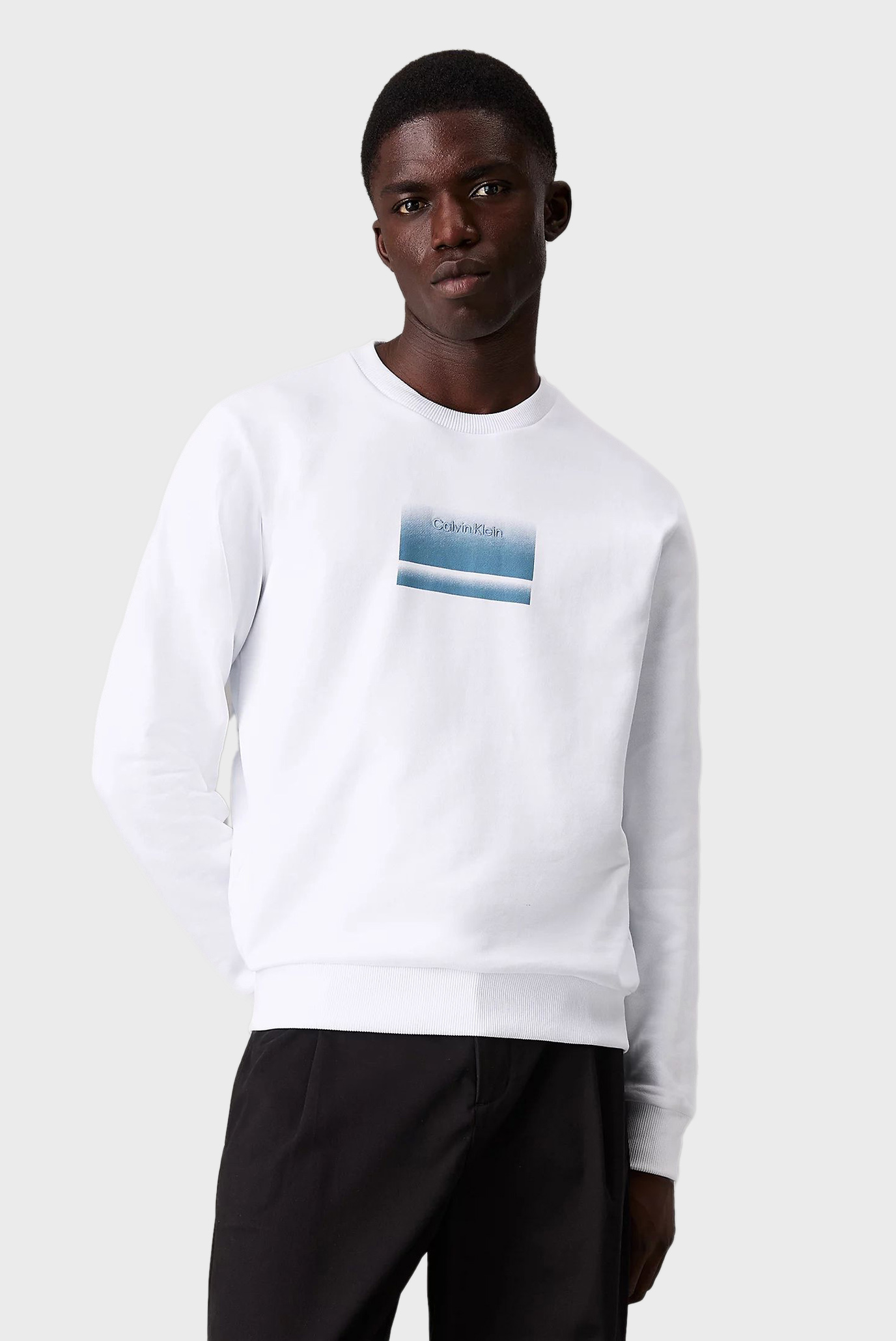 Мужской белый свитшот GRADIENT LOGO SWEATSHIRT 1