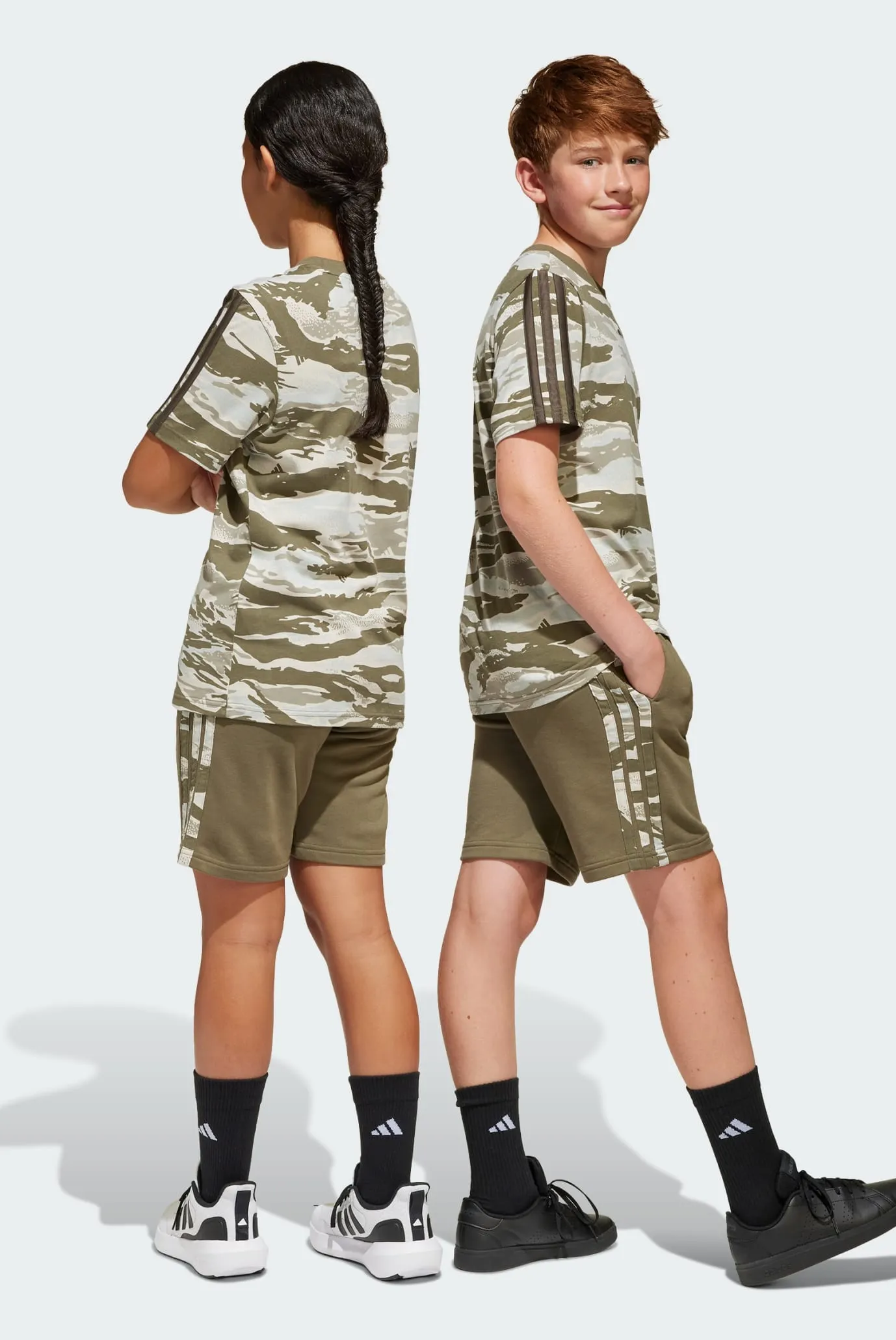 Детские оливковые шорты Seasonal Essentials Camo Kids 3