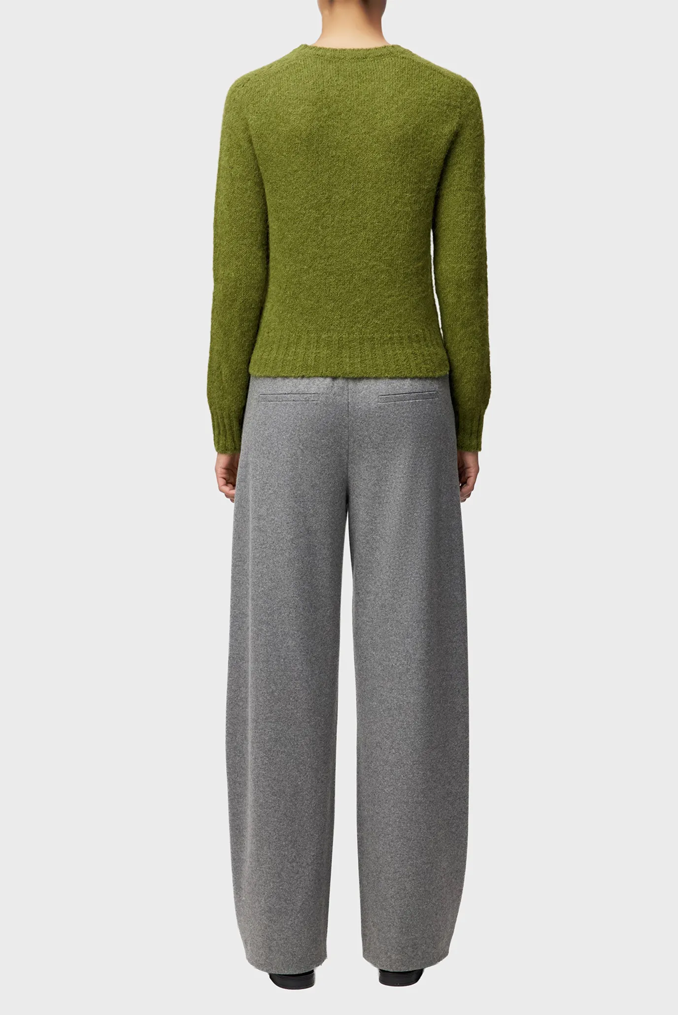 Женский зеленый шерстяной джемпер FIDA 4