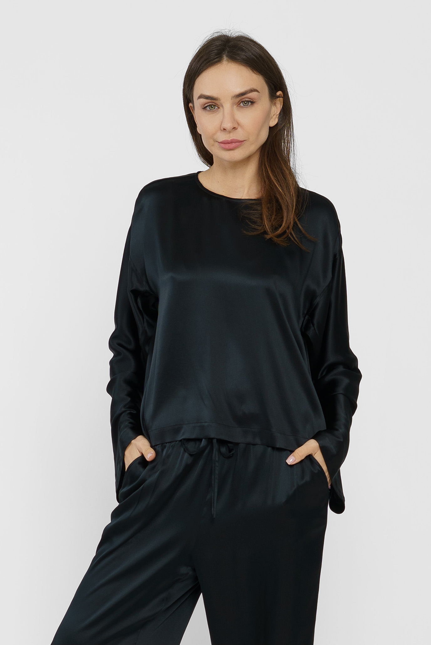 Женская черная шелковая блуза 1