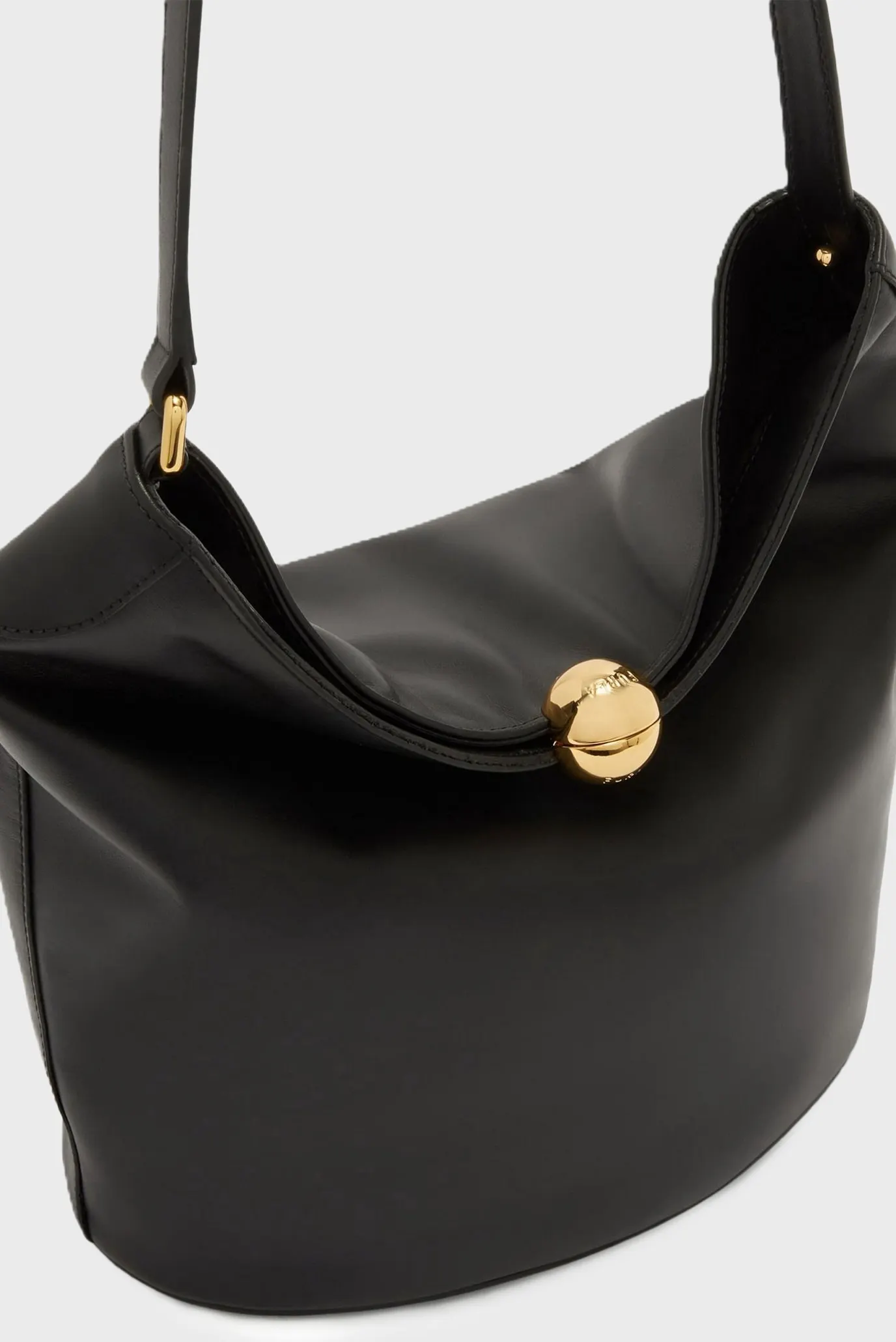 Жіноча чорна шкіряна сумка 5