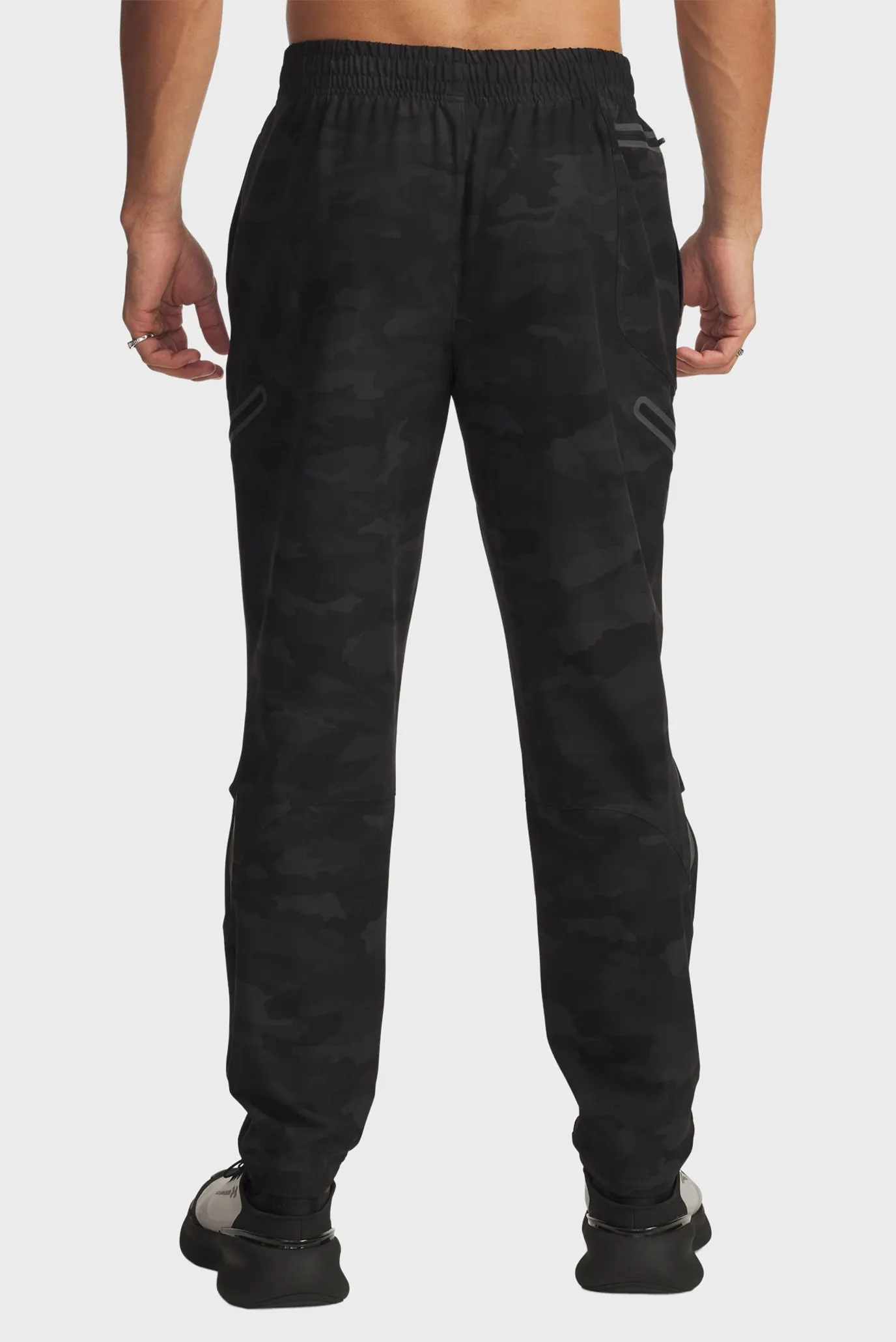 Мужские черные спортивные брюки UA Unstoppable Cargo Pant 3