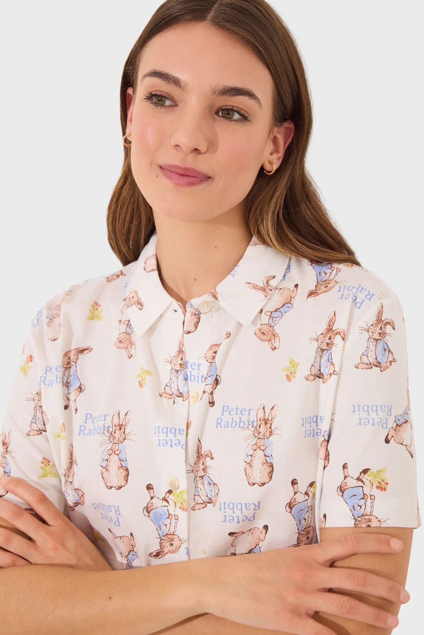 Жіноча біла піжама з візерунком (сорочка, шорти) Peter Rabbit 4