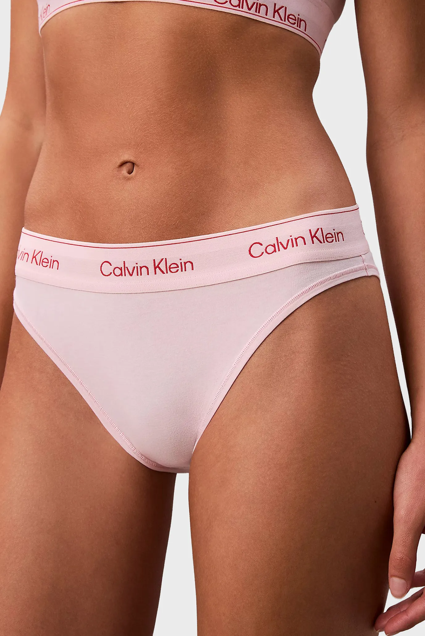 Женские розовые трусики HIGH LEG TANGA 1