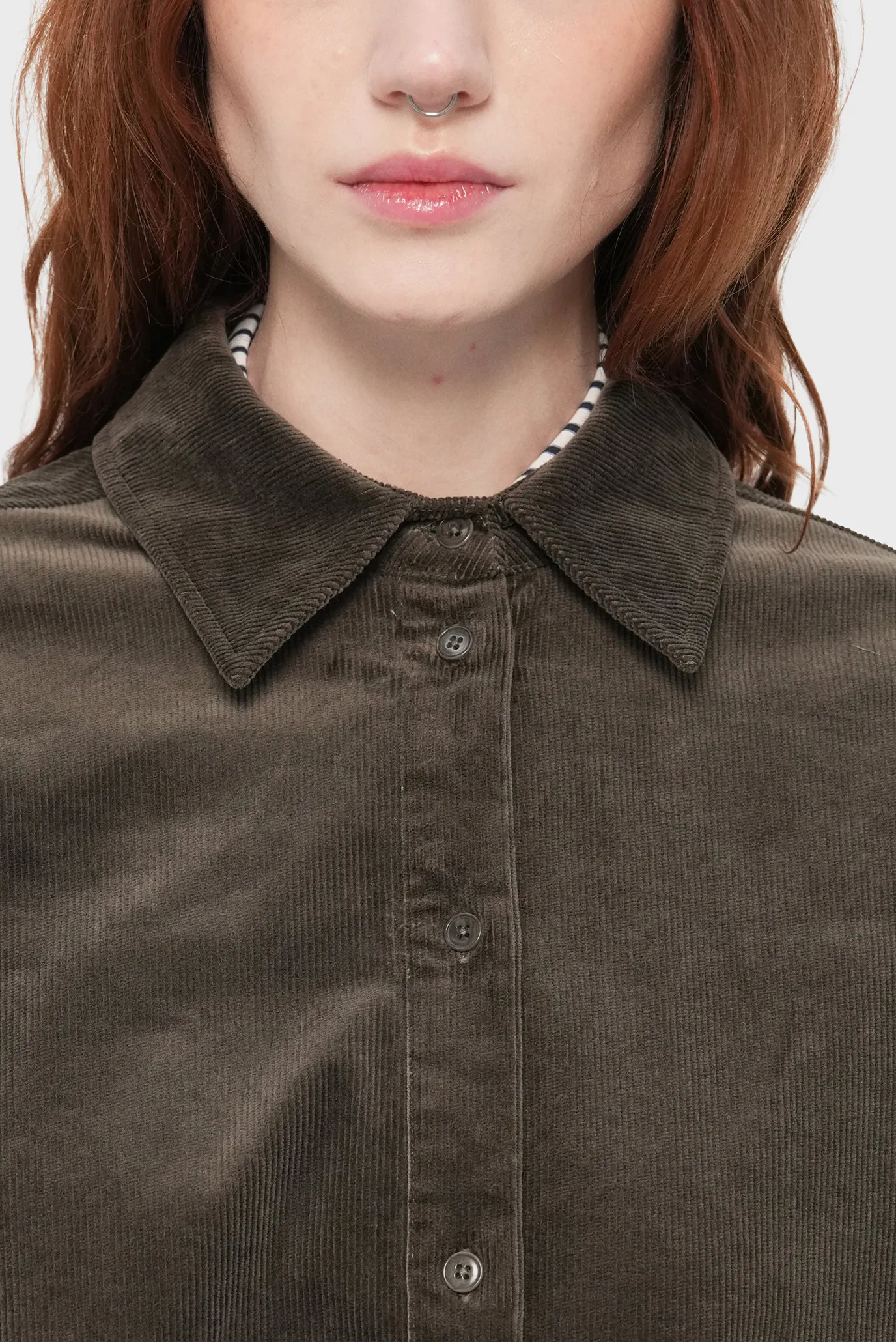 Женская темно-зеленая вельветовая рубашка LYNDARA 5