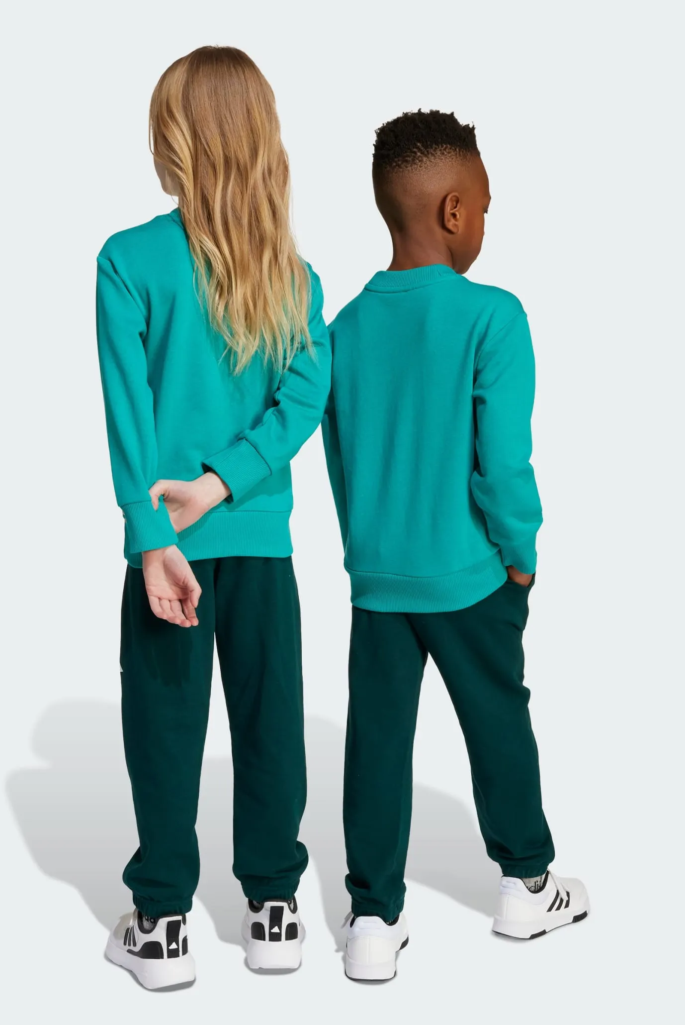 Детский спортивный костюм (свитшот, брюки) Essentials Kids 3
